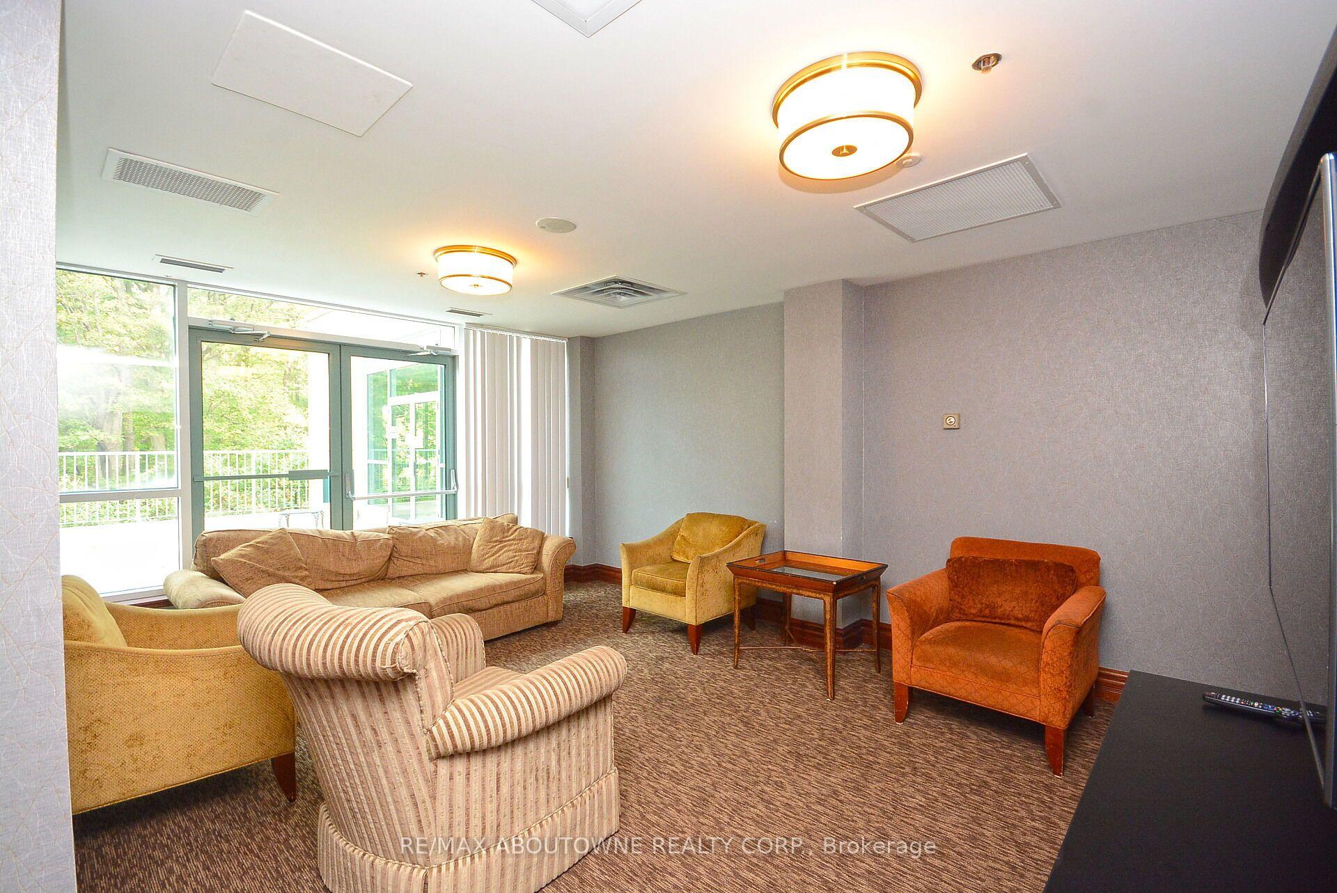 Photo 44 of Unit 1102, 2585 Erin Centre Boulevard, Mississauga, Central Erin Mills — HOMEH