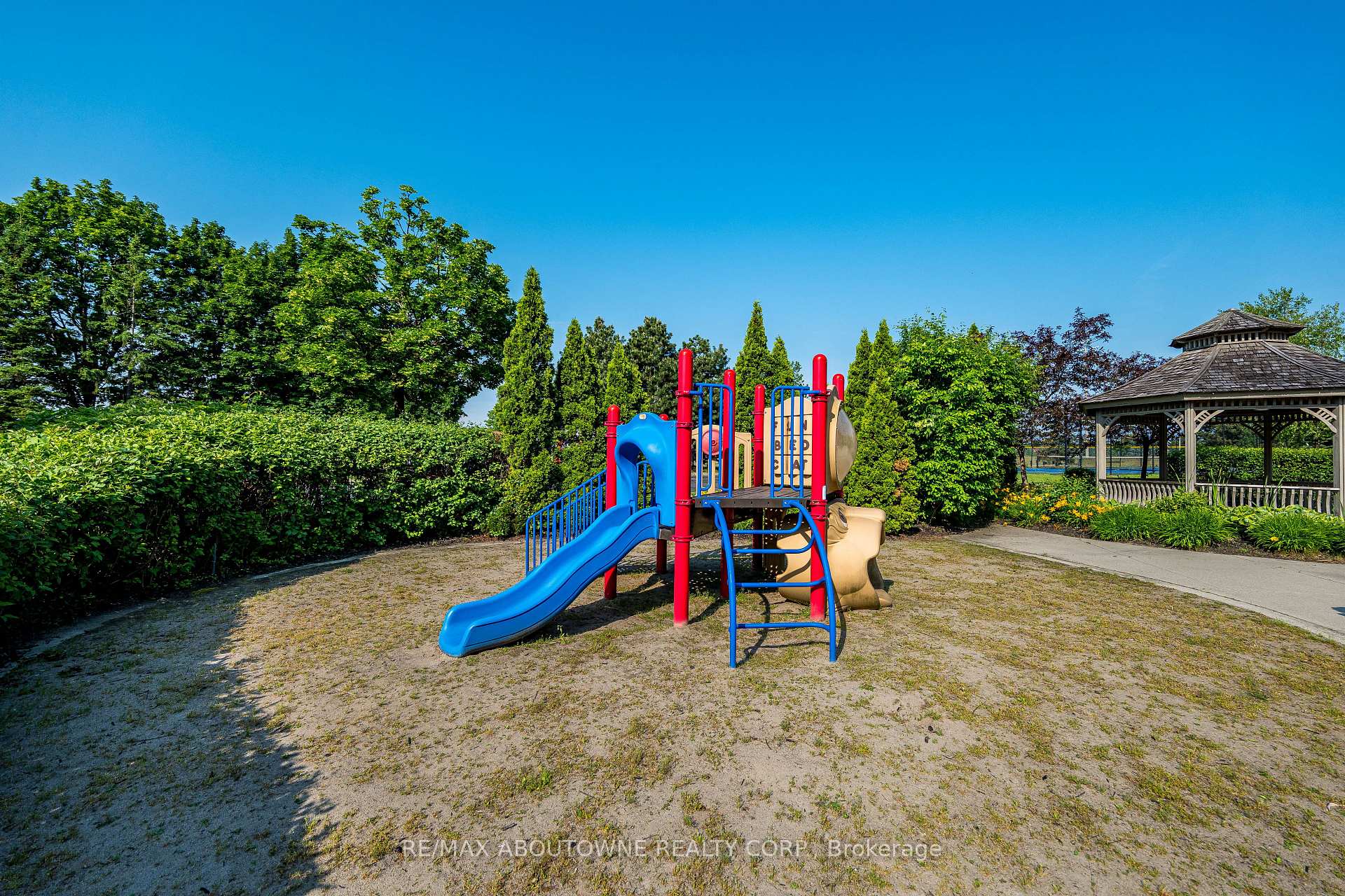 Photo 48 of Unit 1102, 2585 Erin Centre Boulevard, Mississauga, Central Erin Mills — HOMEH