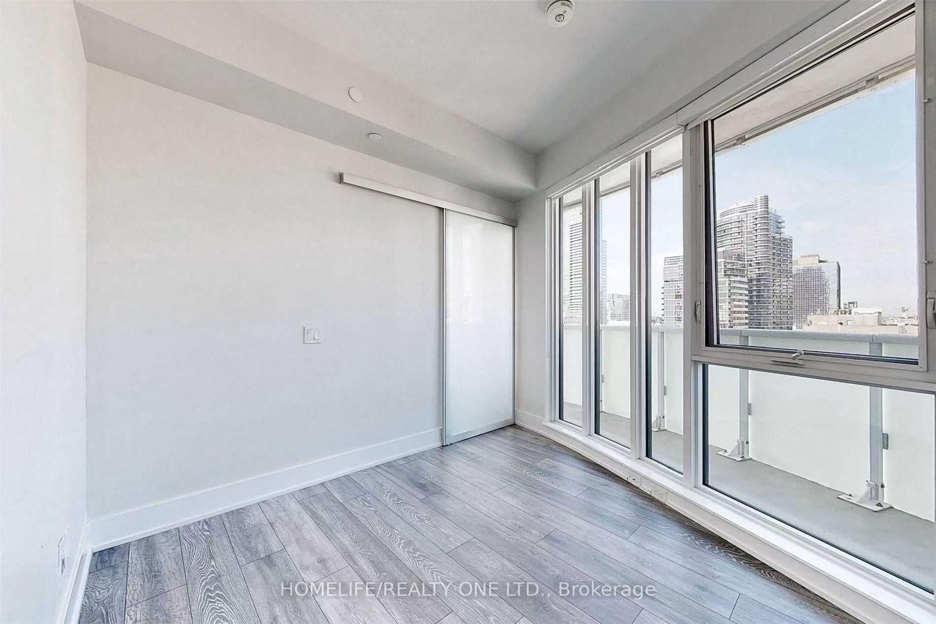 Photo 6 of Unit 2002, 403 Church Street, Toronto, Church-Yonge Corridor — HOMEH