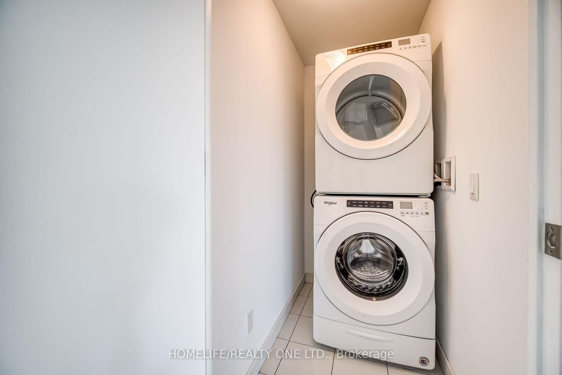 Photo 10 of Unit 2002, 403 Church Street, Toronto, Church-Yonge Corridor — HOMEH