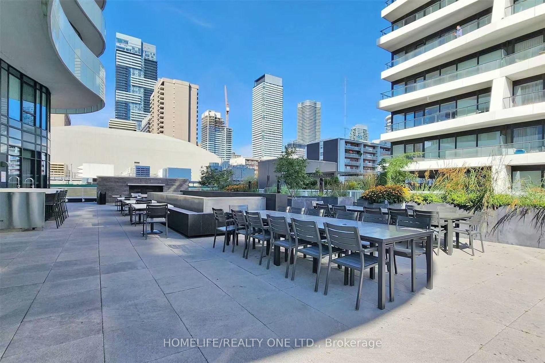 Photo 13 of Unit 2002, 403 Church Street, Toronto, Church-Yonge Corridor — HOMEH