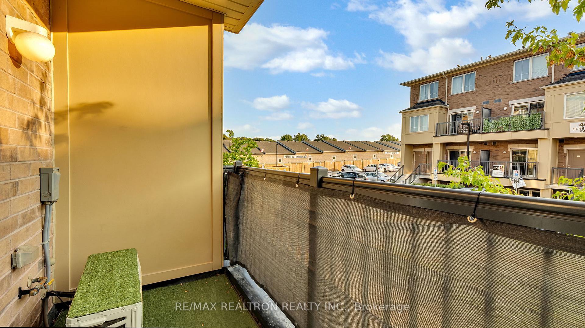 Photo 14 of Unit 4, 470 Beresford Path, Oshawa, Central — HOMEH
