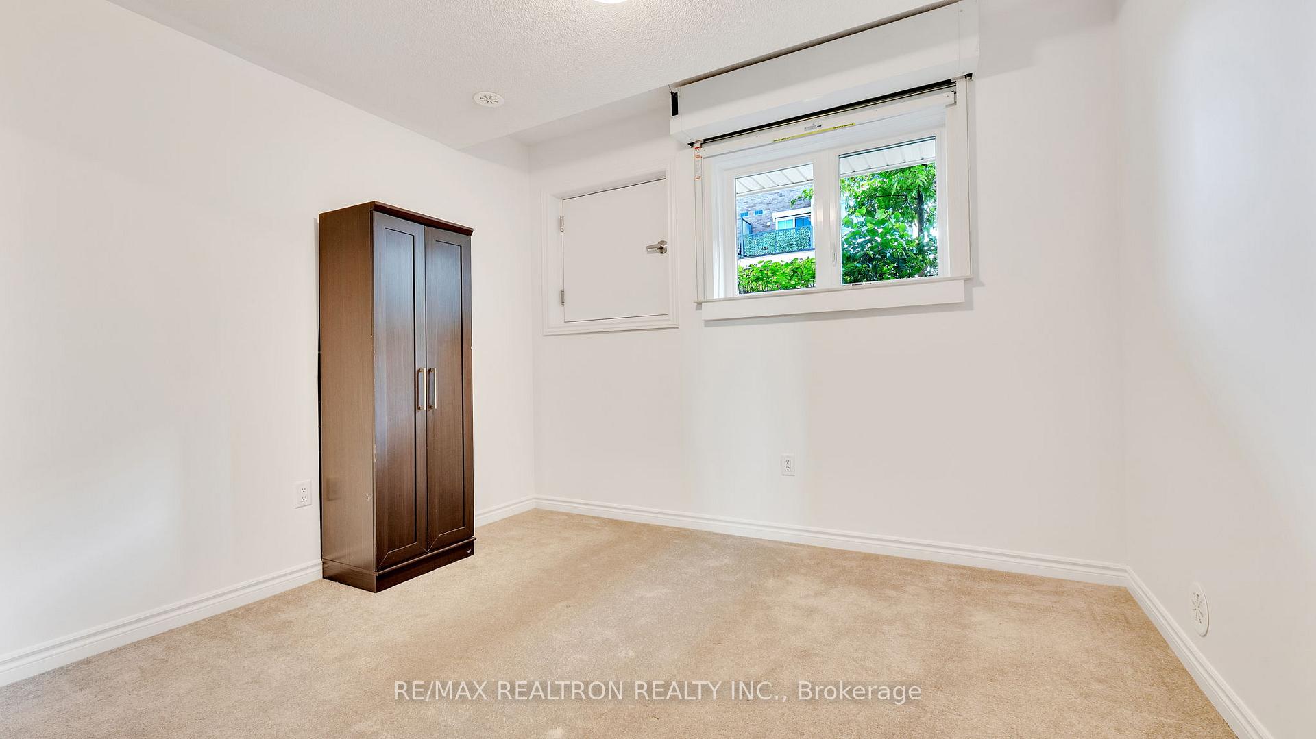 Photo 25 of Unit 4, 470 Beresford Path, Oshawa, Central — HOMEH