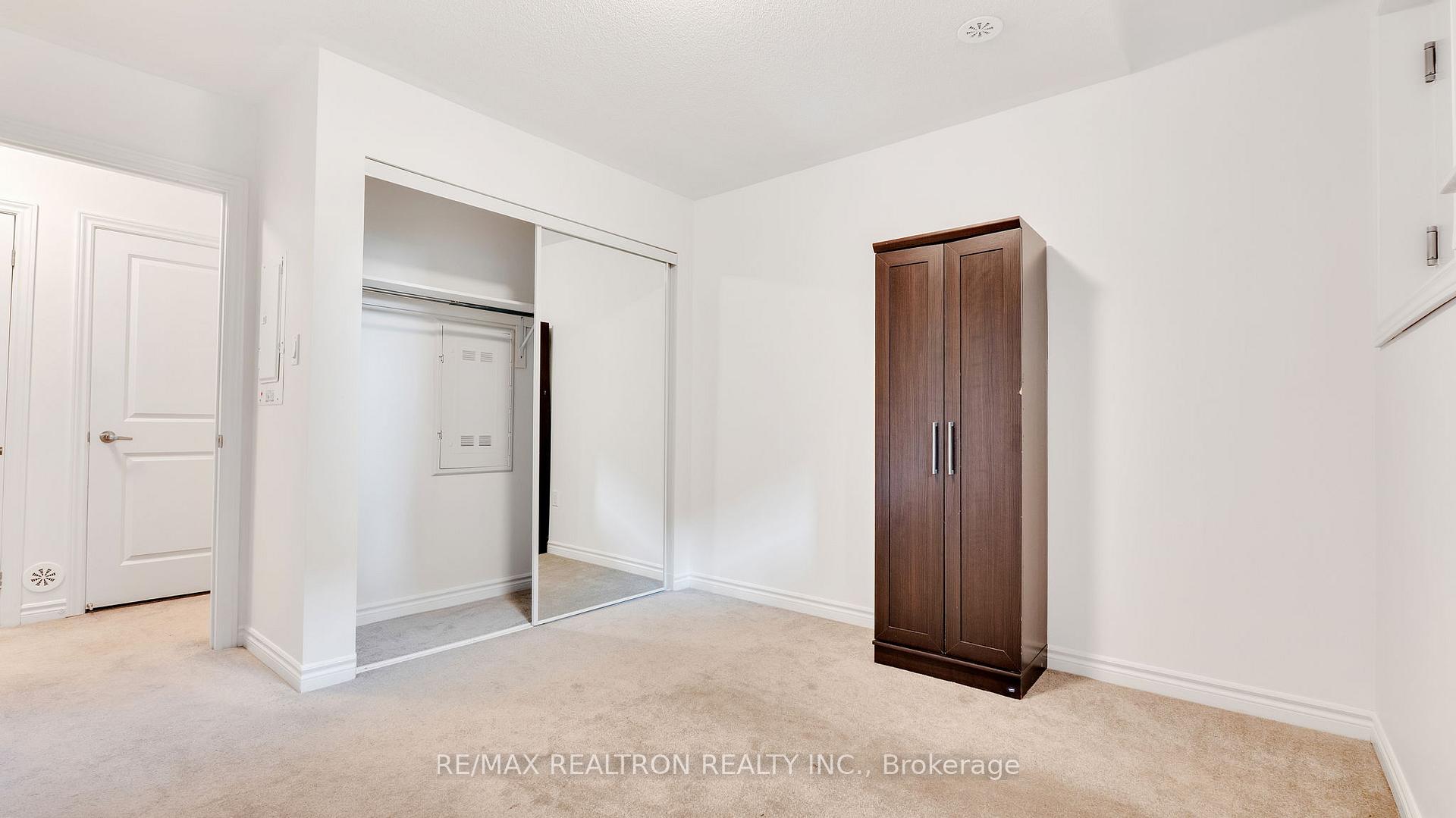 Photo 28 of Unit 4, 470 Beresford Path, Oshawa, Central — HOMEH