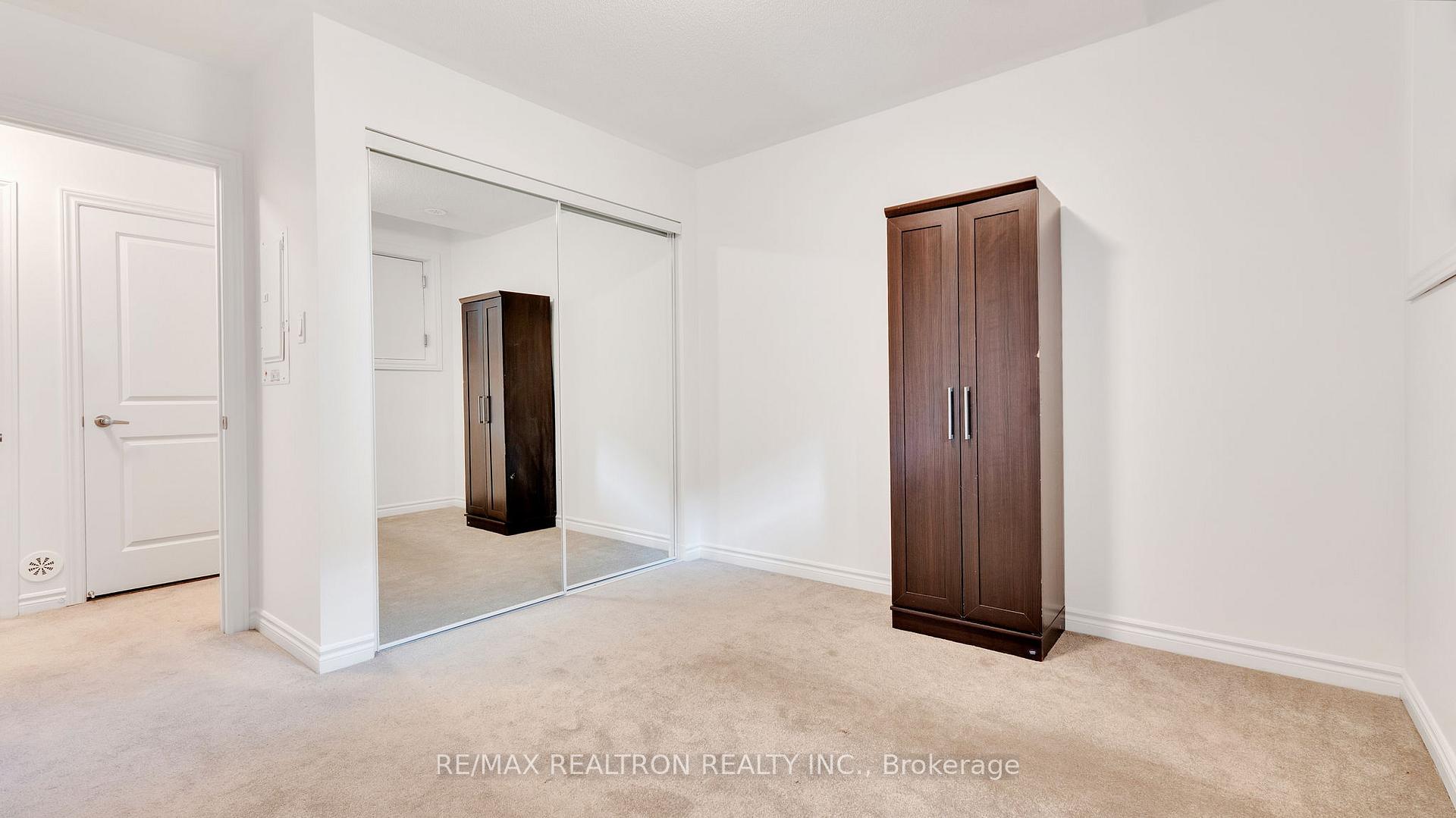 Photo 29 of Unit 4, 470 Beresford Path, Oshawa, Central — HOMEH