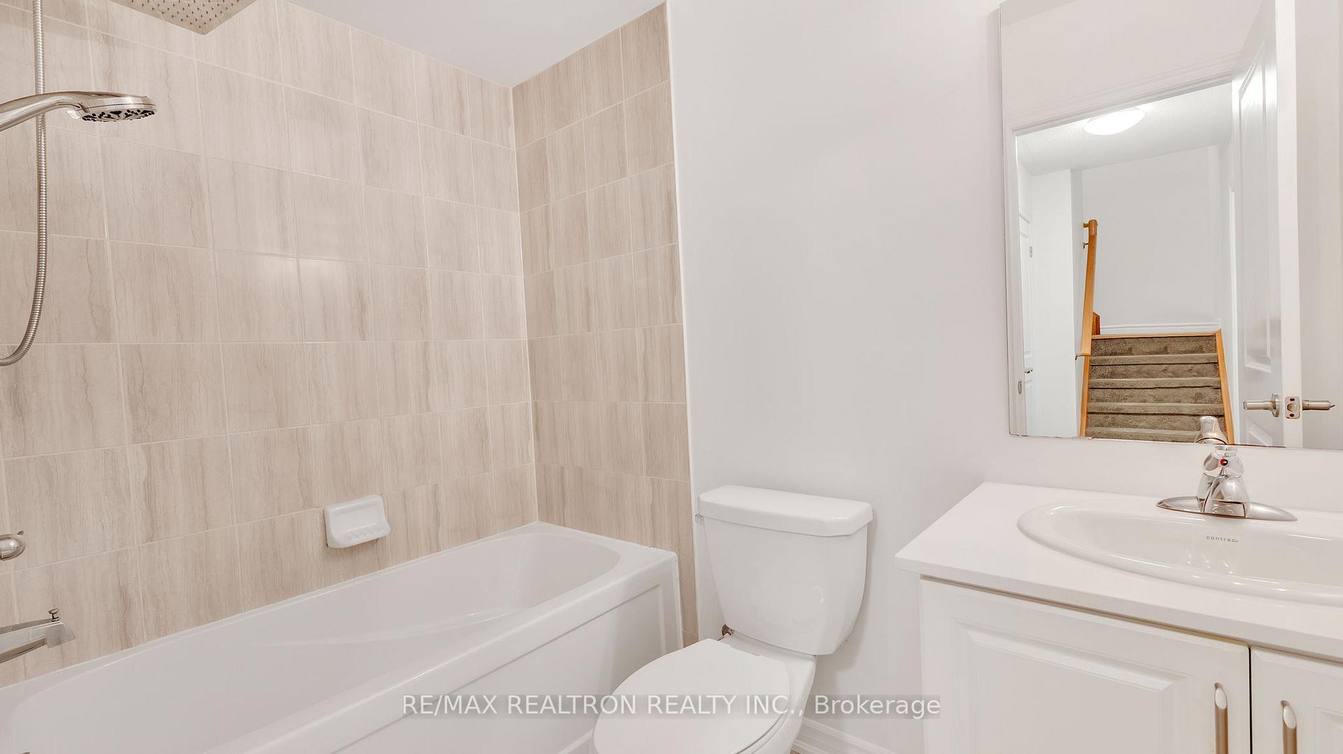 Photo 31 of Unit 4, 470 Beresford Path, Oshawa, Central — HOMEH