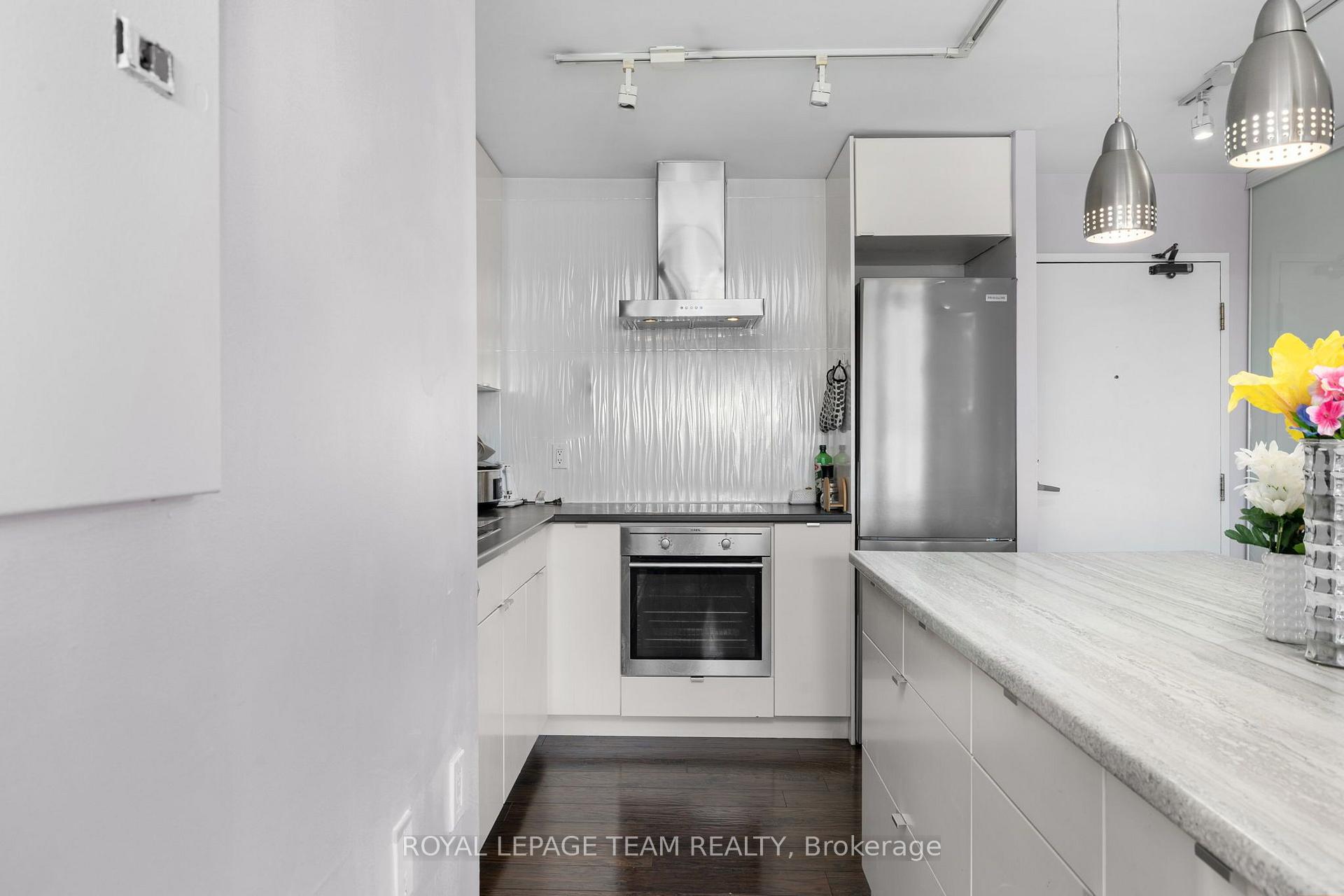 Photo 8 of Unit 1114, 40 Landry Street, Ottawa, Vanier — HOMEH