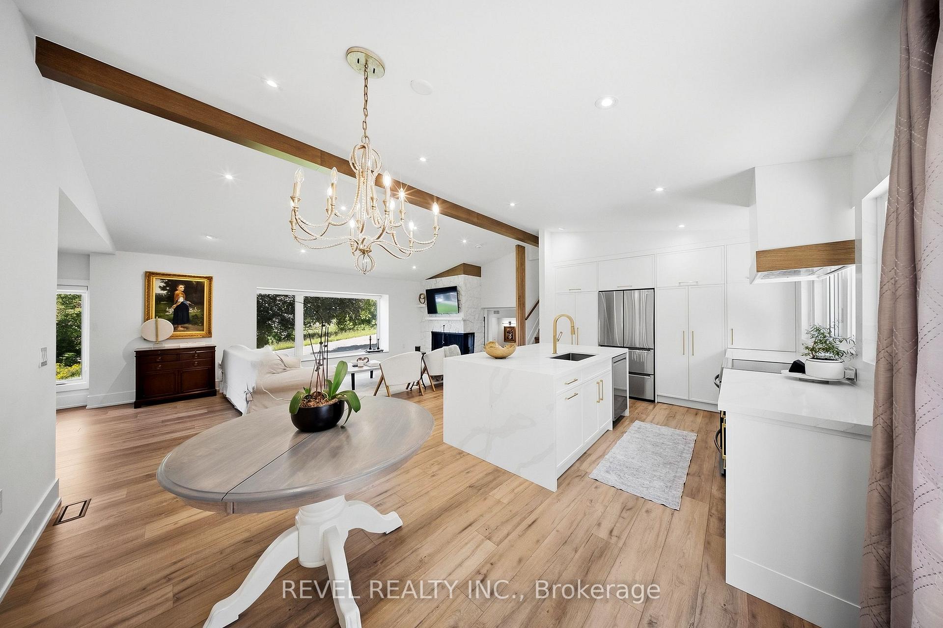 Photo 6 of 222 Albert Street, Caledon, Bolton East — HOMEH
