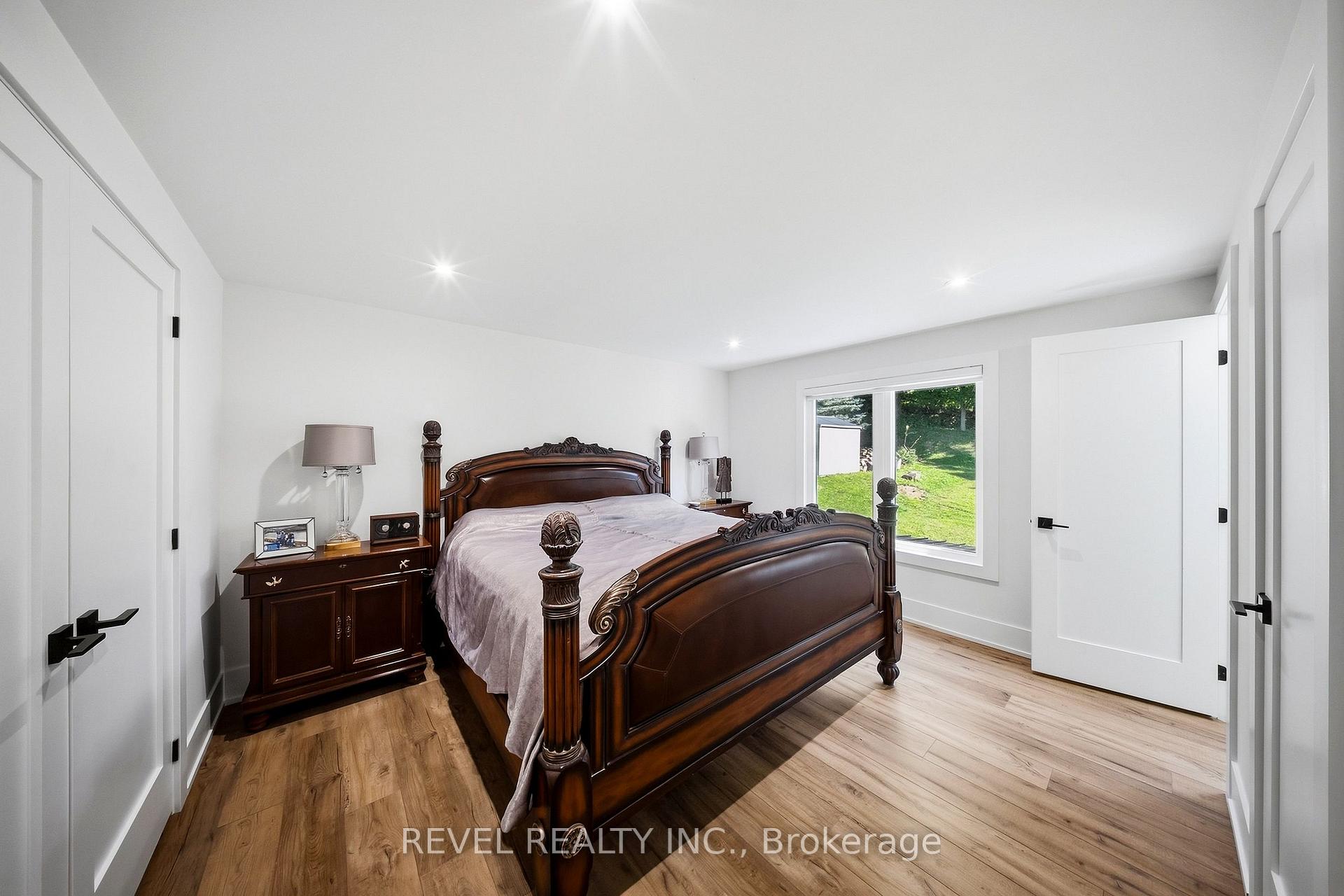 Photo 20 of 222 Albert Street, Caledon, Bolton East — HOMEH