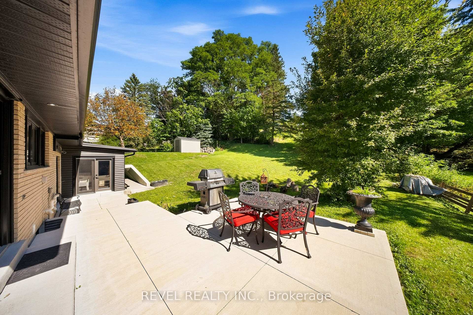 Photo 36 of 222 Albert Street, Caledon, Bolton East — HOMEH