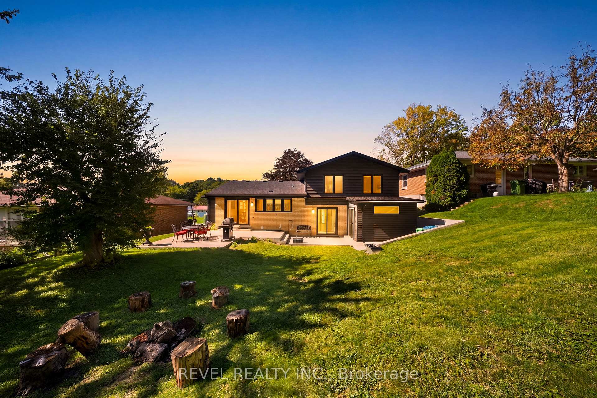 Photo 39 of 222 Albert Street, Caledon, Bolton East — HOMEH