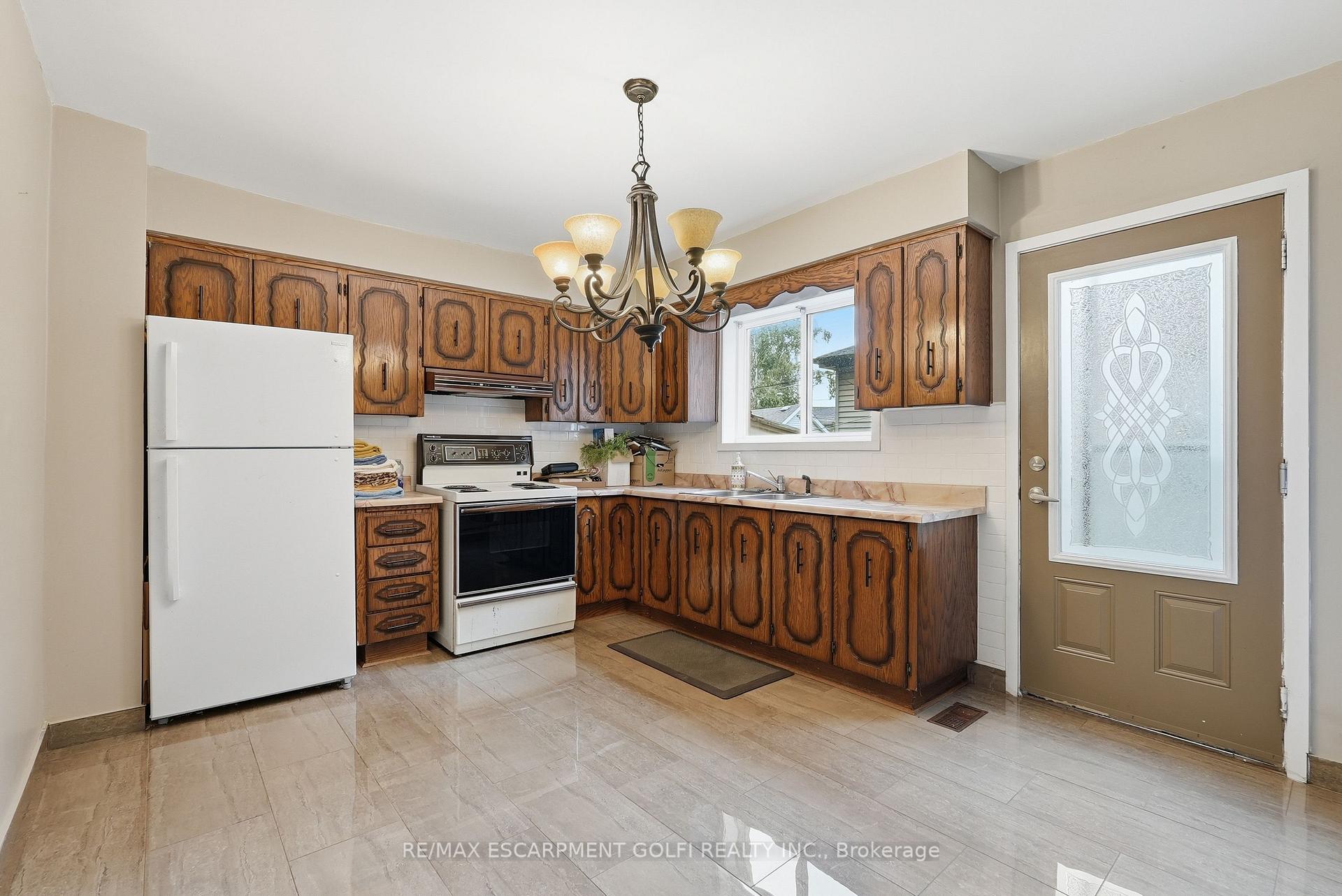 Photo 11 of 172 Market Street, Hamilton, Central — HOMEH