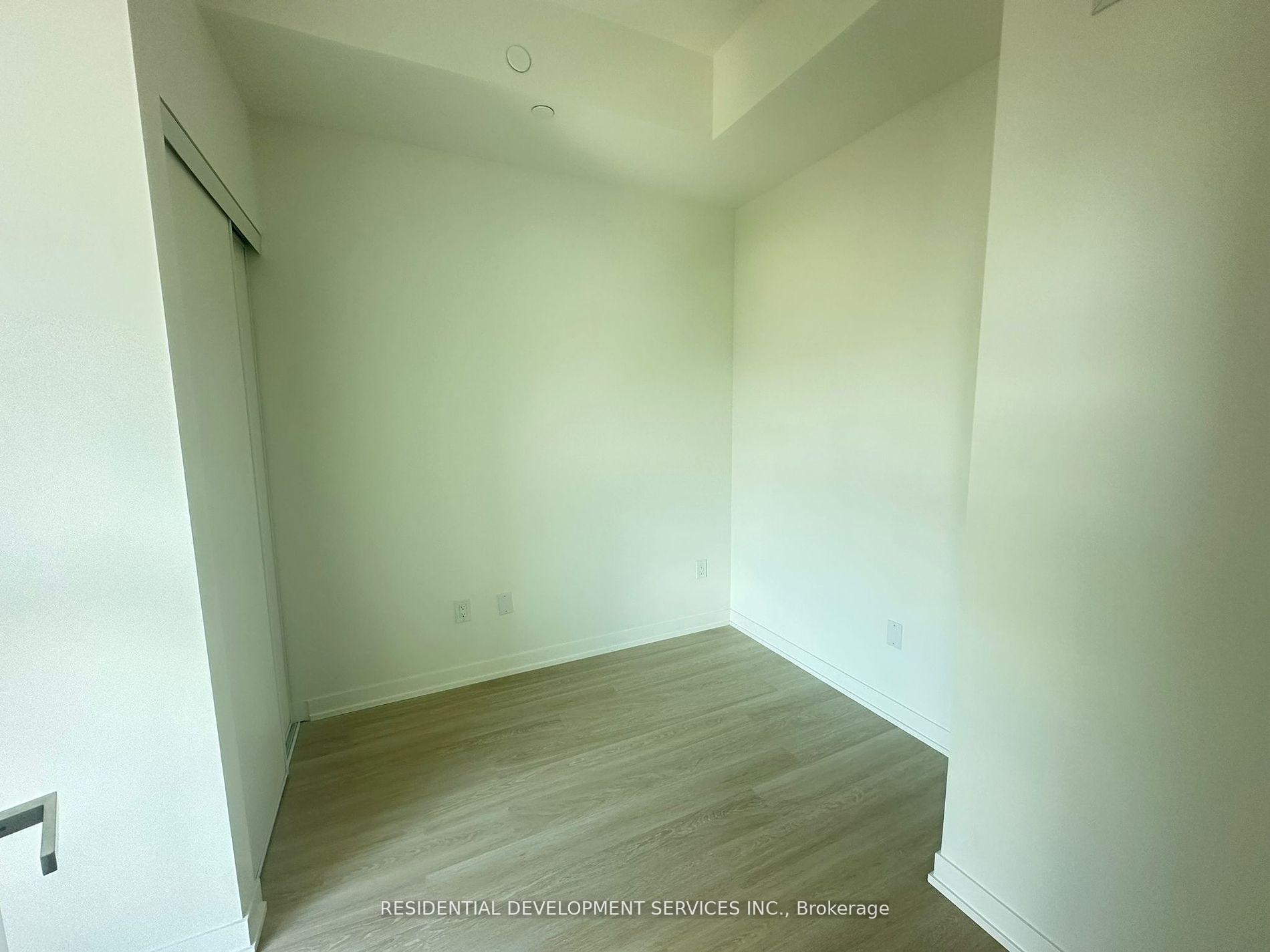 Photo 8 of Unit 1207, 500 Wilson Avenue, North York, Clanton Park — HOMEH