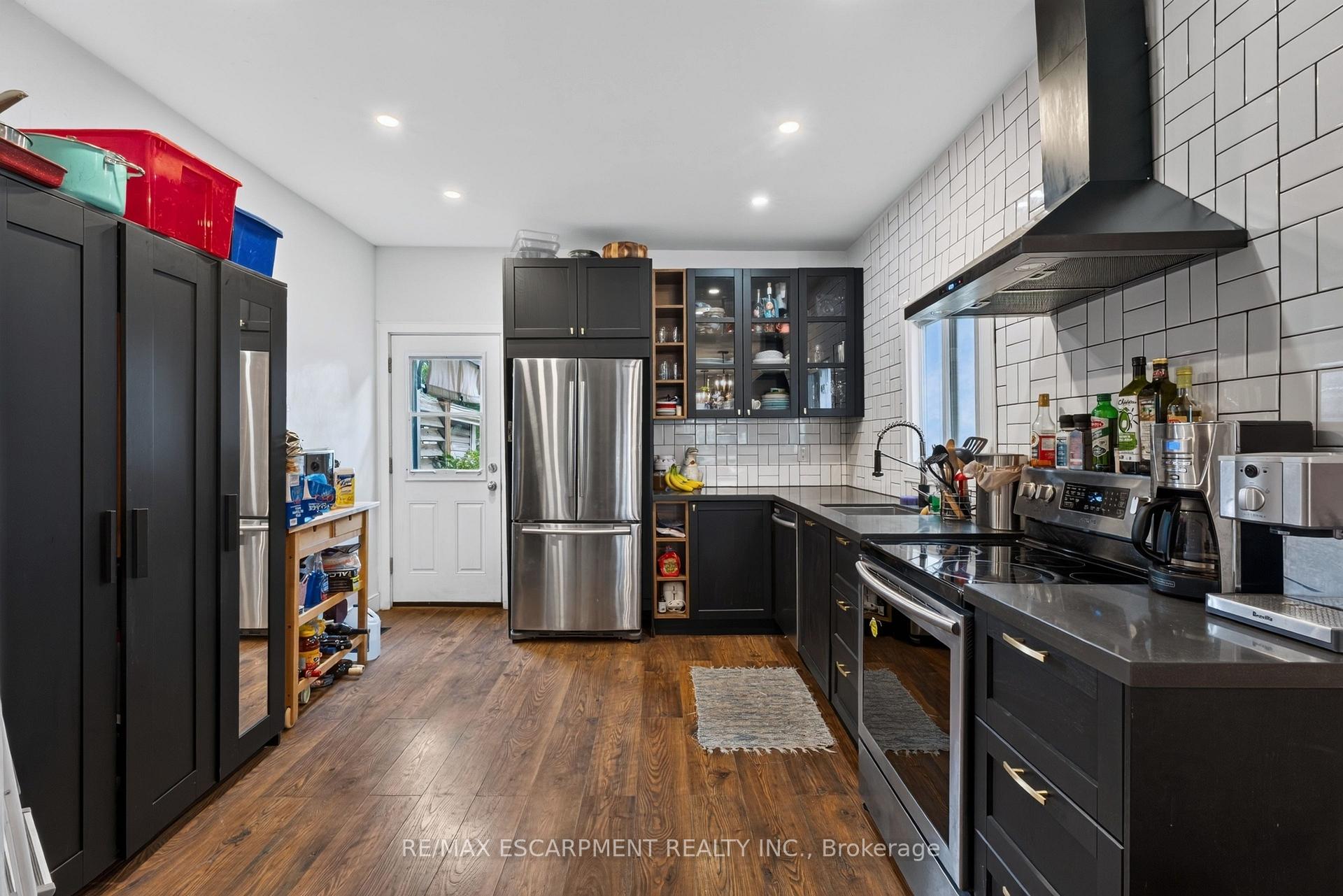 Photo 12 of 29 Shaw Street, Hamilton, Industrial Sector — HOMEH