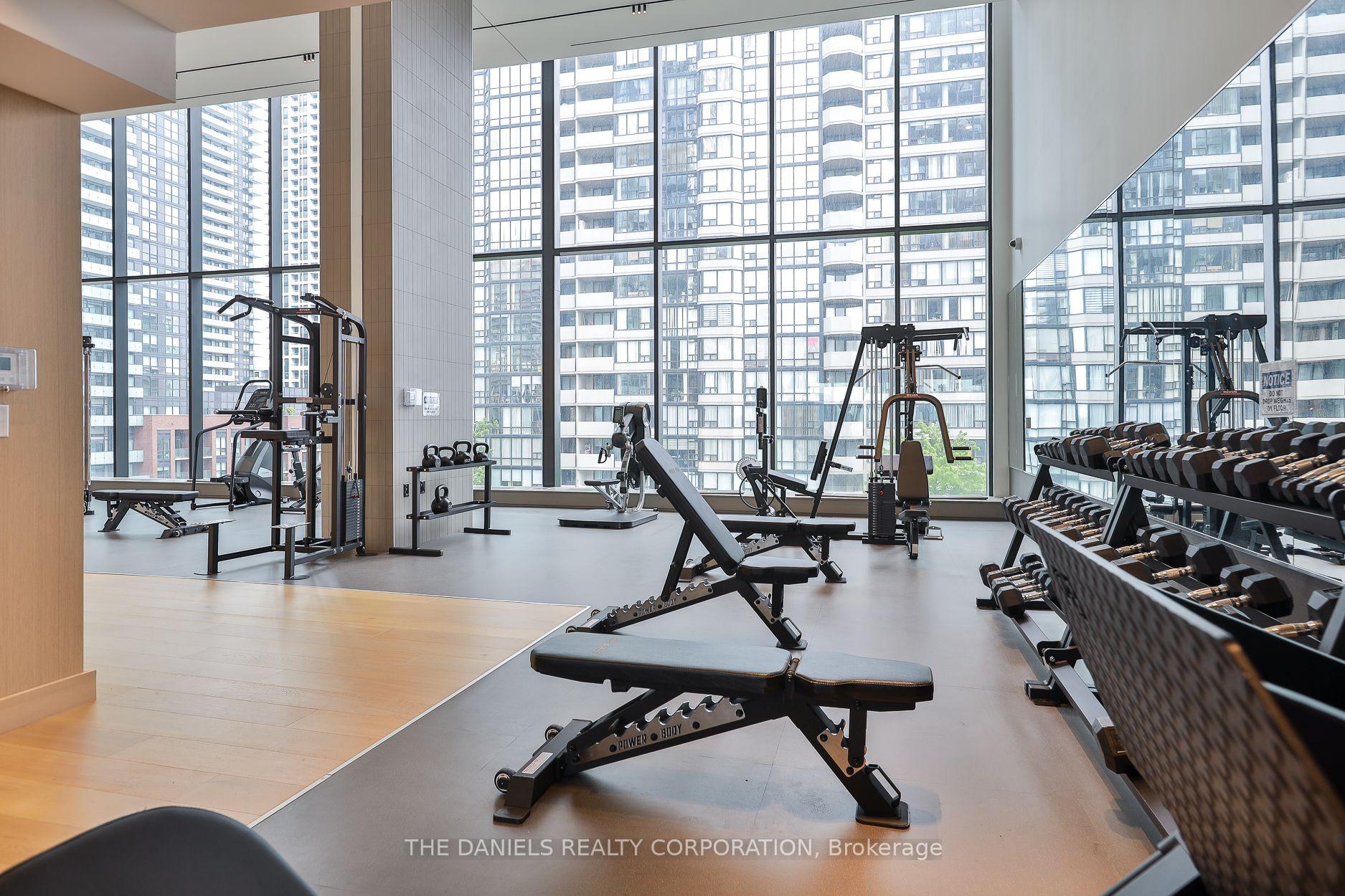 Photo 18 of Unit 4802, 395 Square One Drive, Mississauga, City Centre — HOMEH