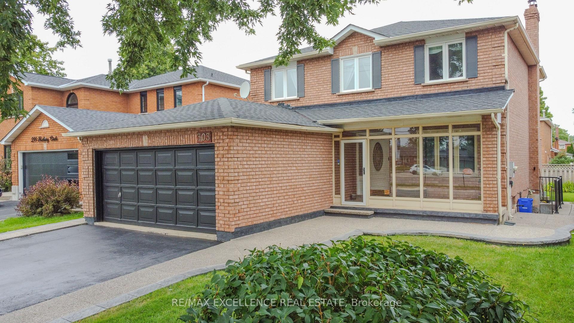 Photo 2 of 303 Hickory Circle, Oakville, Wedgewood Creek — HOMEH