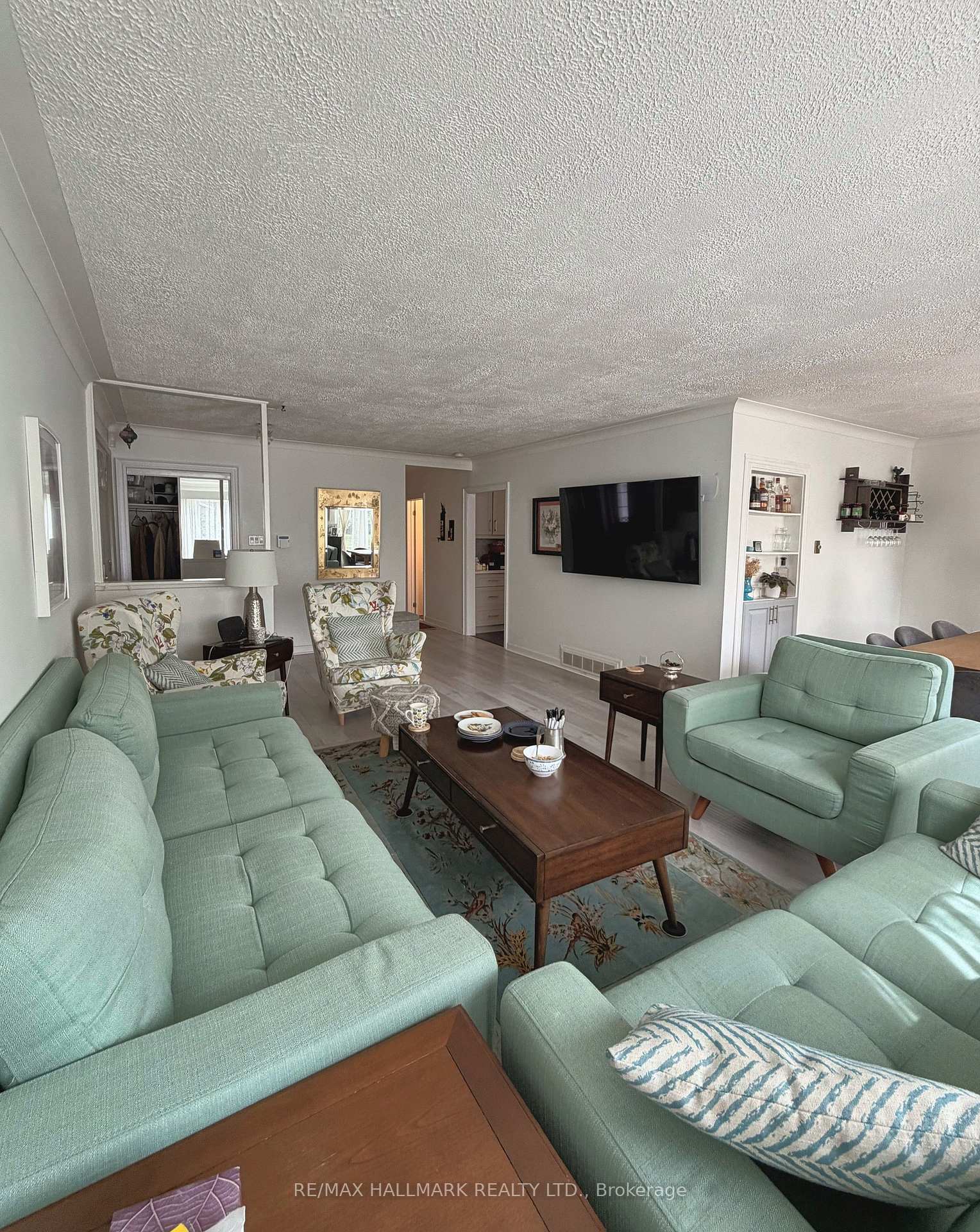 Photo 7 of 24 Sabine Road, Etobicoke, Eringate-Centennial-West Deane — HOMEH