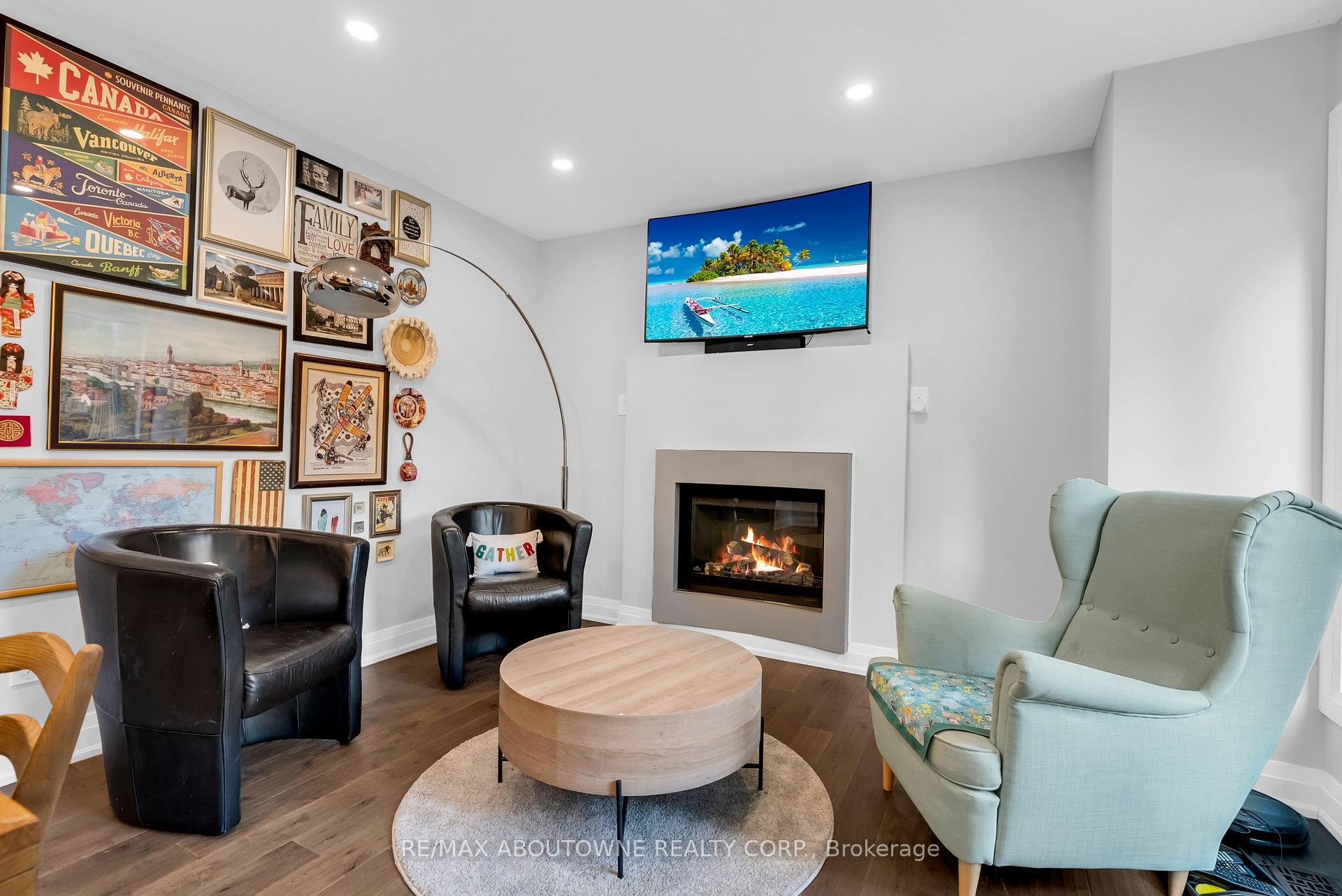 Photo 10 of 428 Brookmill Road, Oakville, Ford — HOMEH