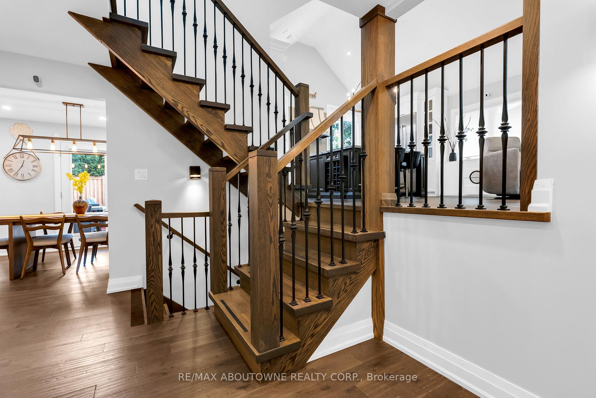 Photo 11 of 428 Brookmill Road, Oakville, Ford — HOMEH