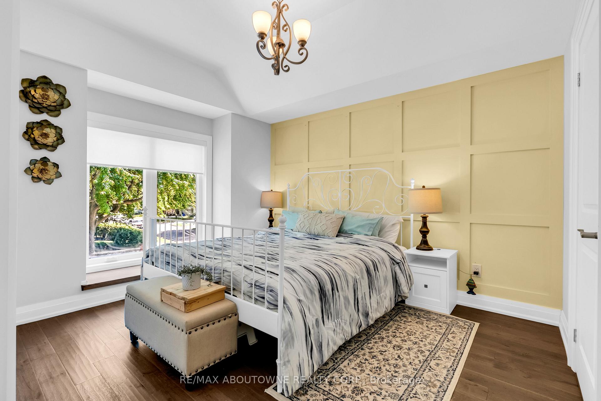 Photo 23 of 428 Brookmill Road, Oakville, Ford — HOMEH