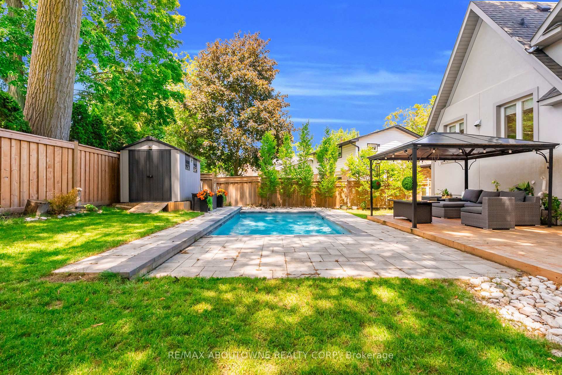Photo 44 of 428 Brookmill Road, Oakville, Ford — HOMEH