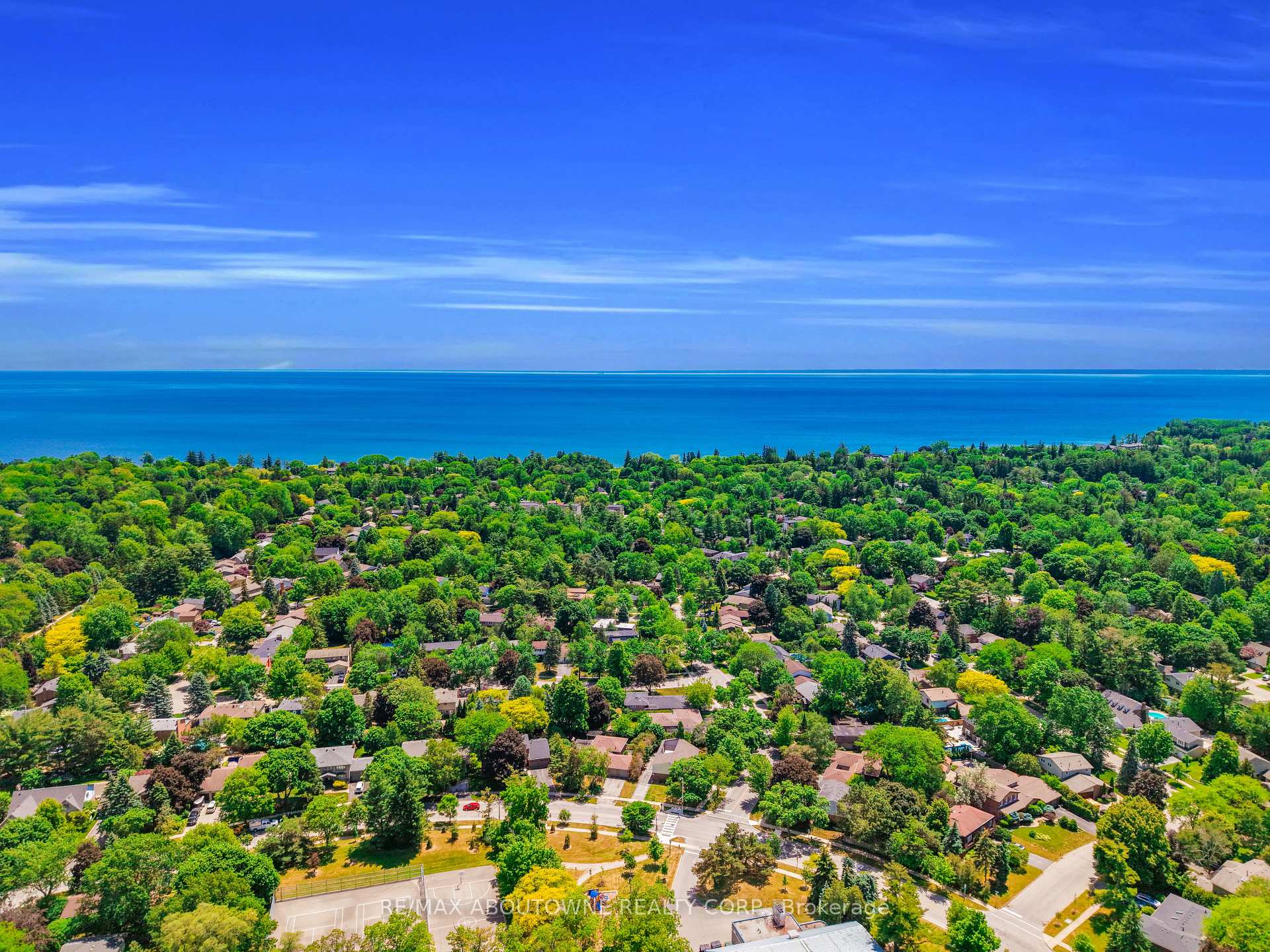 Photo 47 of 428 Brookmill Road, Oakville, Ford — HOMEH