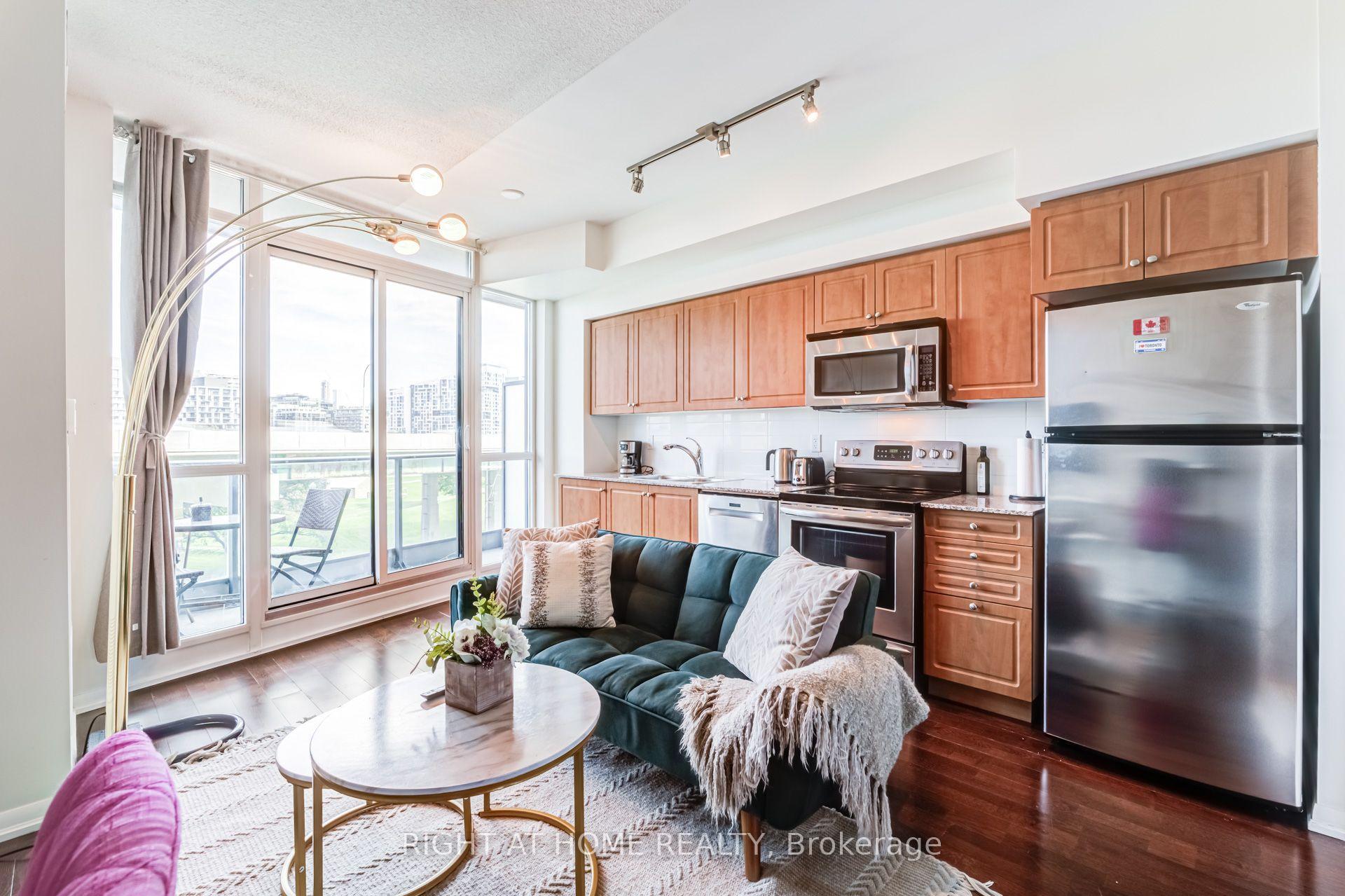 Photo 8 of Unit 771, 209 Fort York Boulevard, Toronto, Niagara — HOMEH