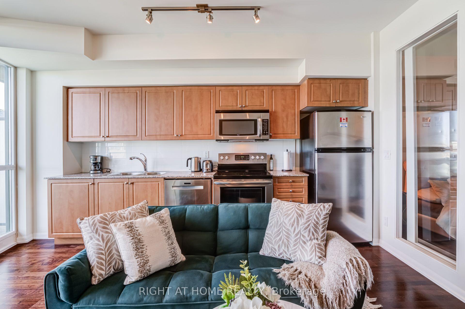 Photo 11 of Unit 771, 209 Fort York Boulevard, Toronto, Niagara — HOMEH