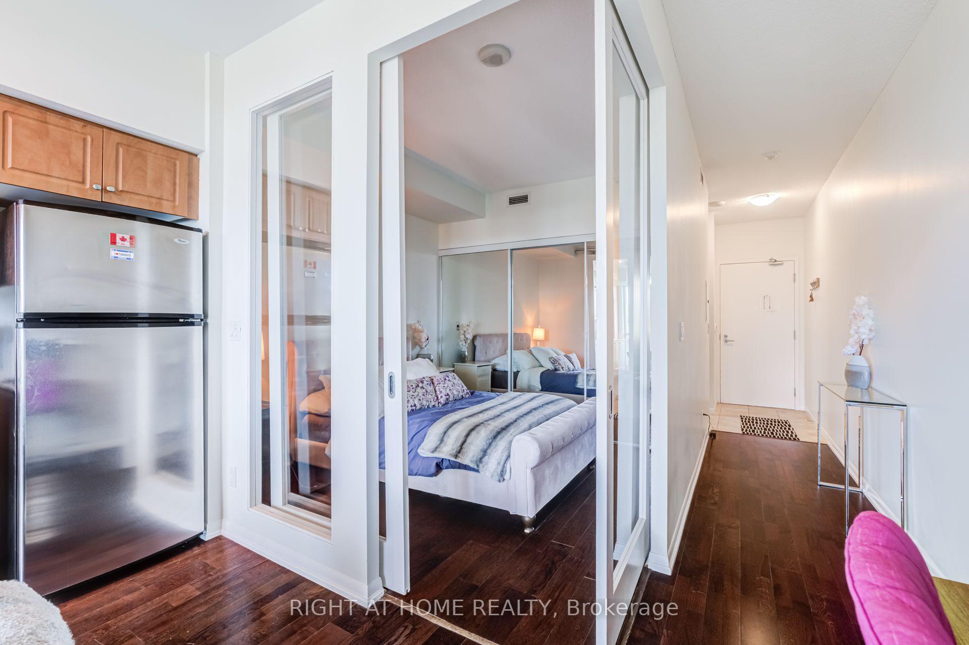 Photo 17 of Unit 771, 209 Fort York Boulevard, Toronto, Niagara — HOMEH