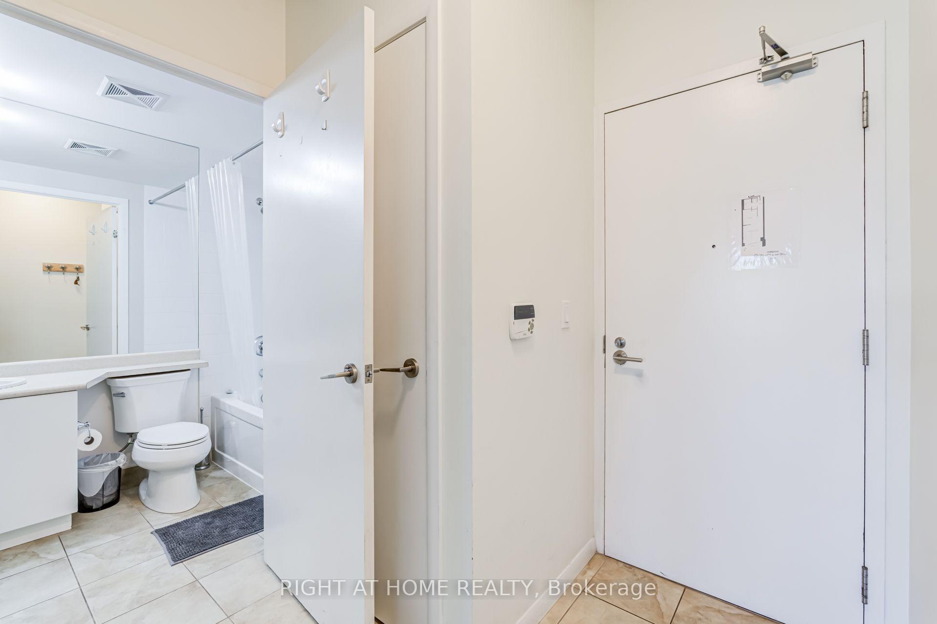 Photo 22 of Unit 771, 209 Fort York Boulevard, Toronto, Niagara — HOMEH