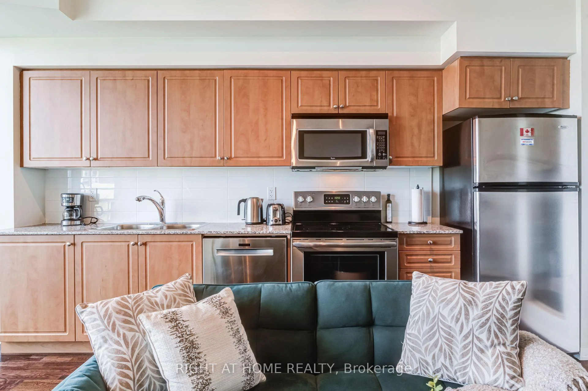 Photo 12 of Unit 771, 209 Fort York Boulevard, Toronto, Niagara — HOMEH
