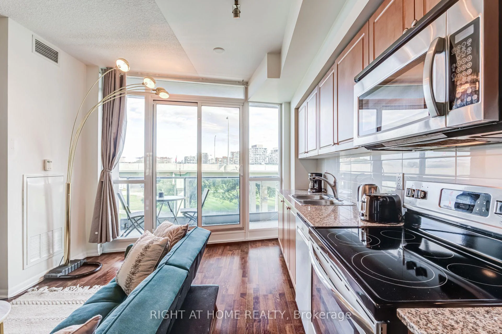 Photo 20 of Unit 771, 209 Fort York Boulevard, Toronto, Niagara — HOMEH