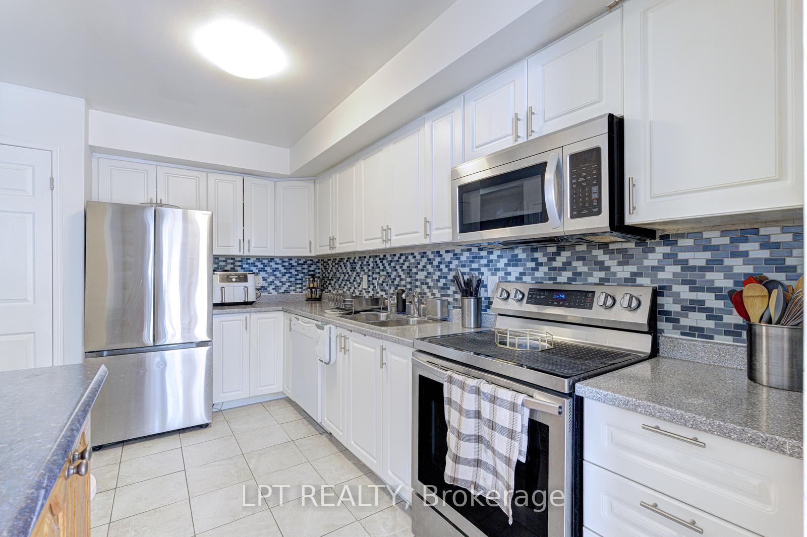 Photo 12 of 30 Dawson Road, Orangeville — HOMEH