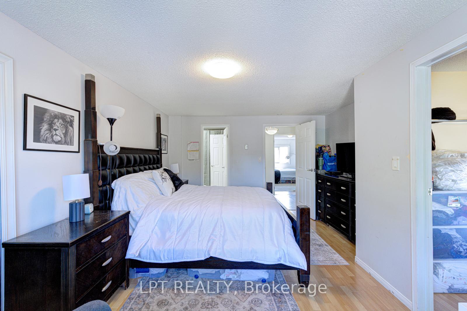 Photo 25 of 30 Dawson Road, Orangeville — HOMEH
