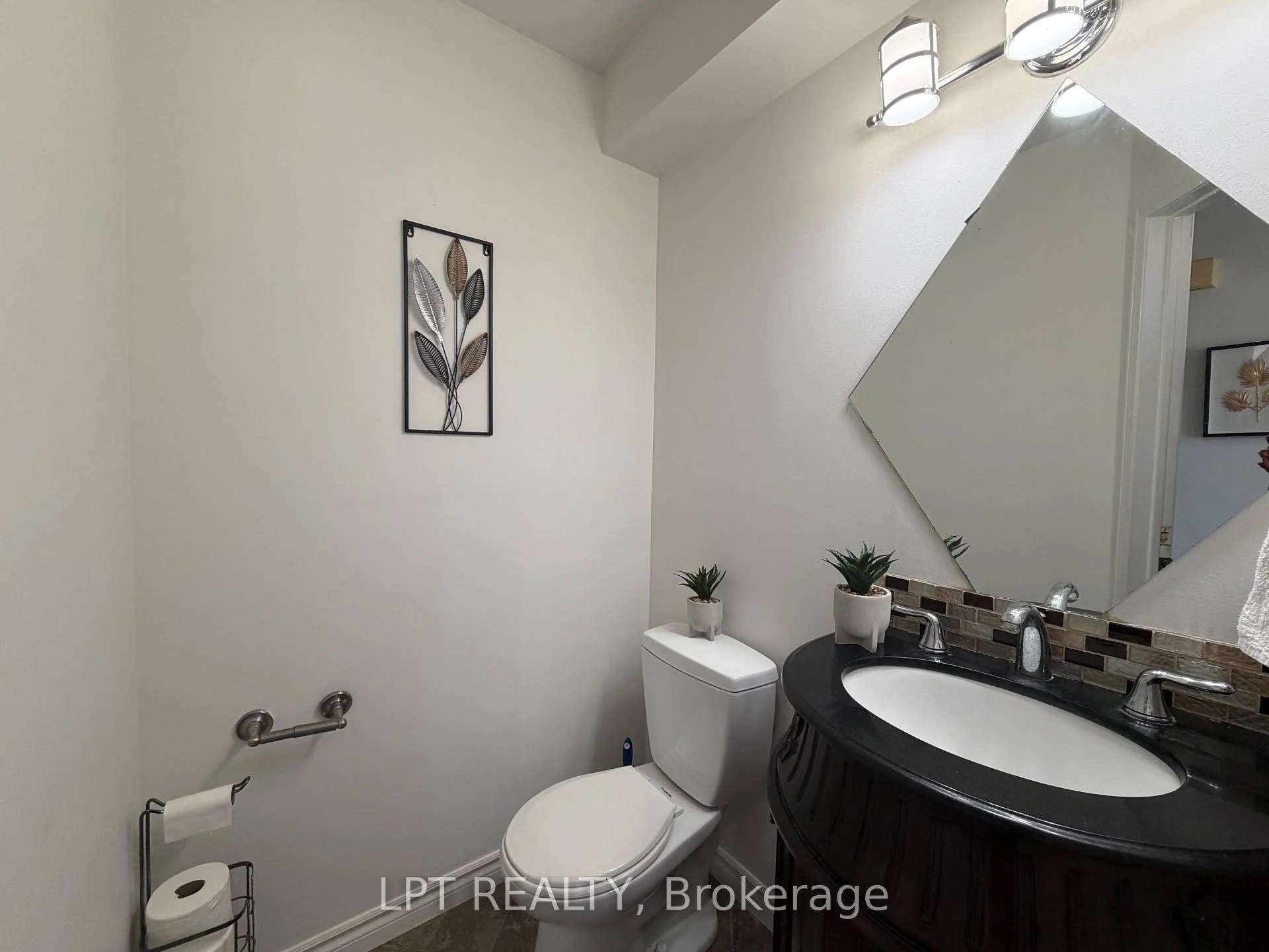 Photo 8 of 30 Dawson Road, Orangeville — HOMEH