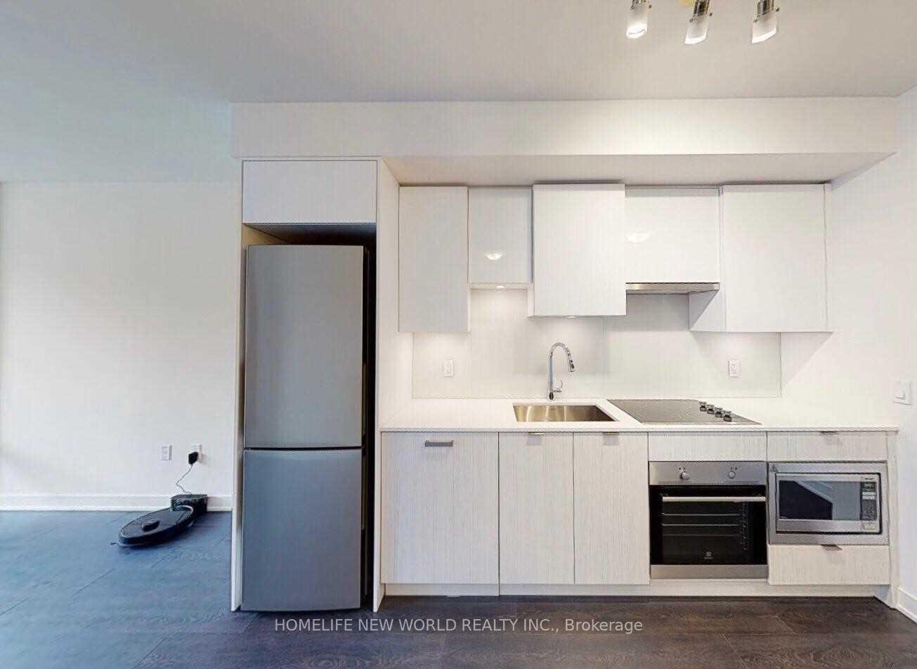 Photo 4 of Unit 613, 99 Broadway Avenue, Toronto, Mount Pleasant West — HOMEH