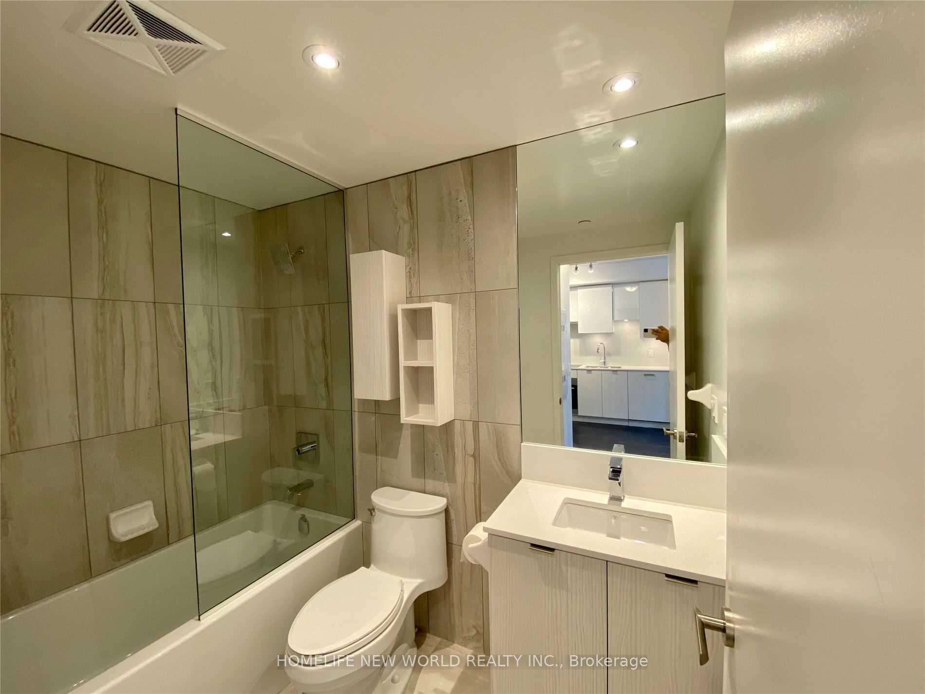 Photo 8 of Unit 613, 99 Broadway Avenue, Toronto, Mount Pleasant West — HOMEH