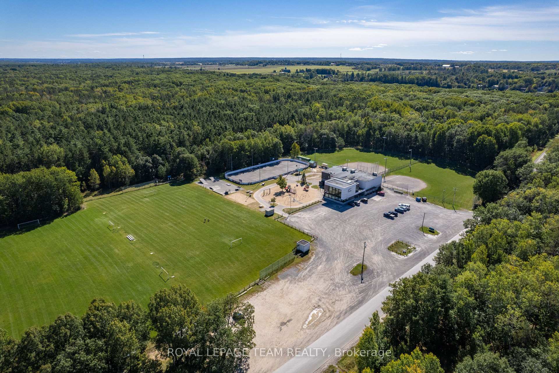 Photo 21 of 794 Bayview Drive, Ottawa, Constance Bay — HOMEH