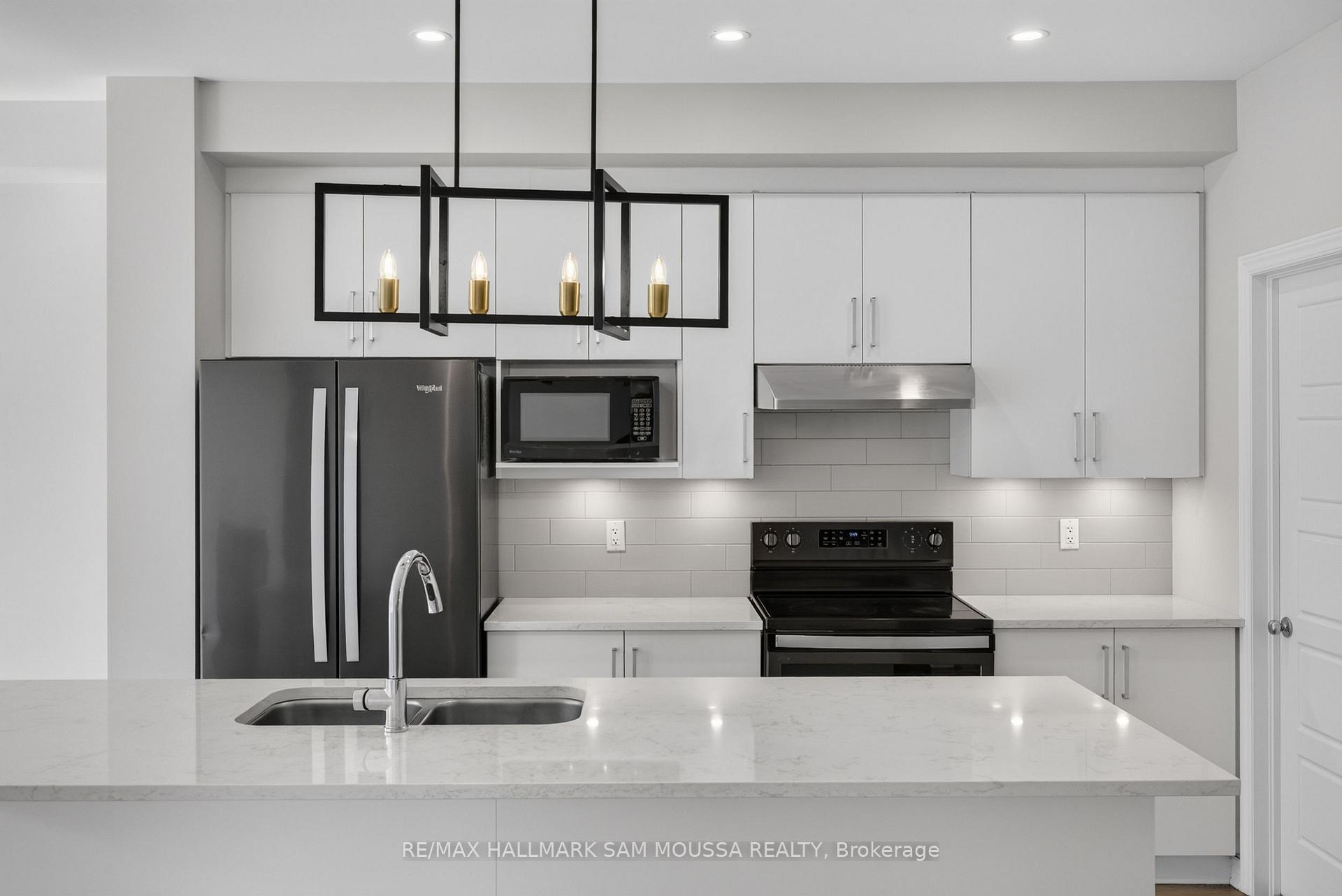 Photo 15 of 136 Lavatera Street, Ottawa, Blossom Park/Kemp Park/Findlay Creek — HOMEH