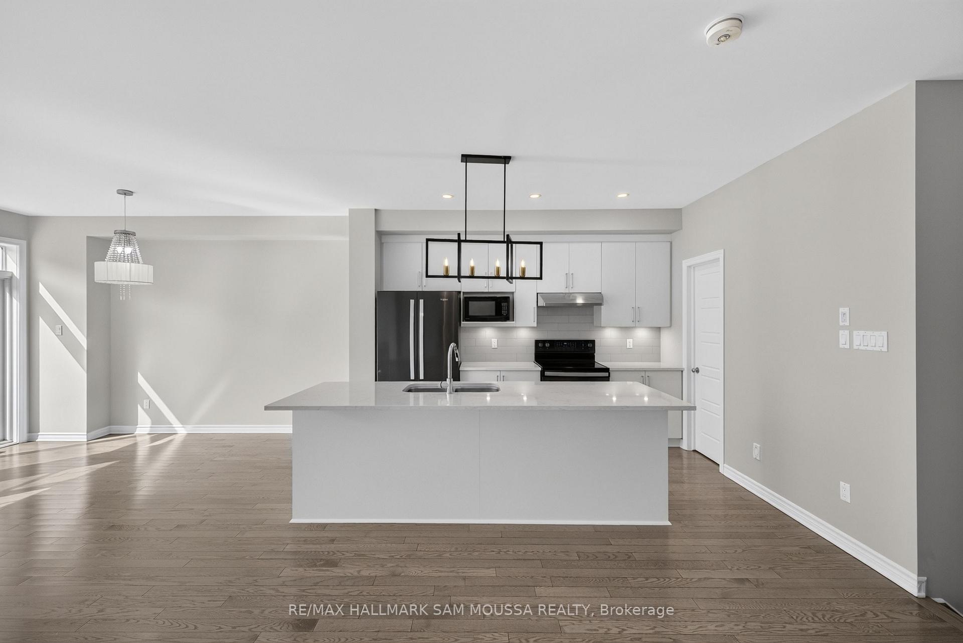 Photo 20 of 136 Lavatera Street, Ottawa, Blossom Park/Kemp Park/Findlay Creek — HOMEH
