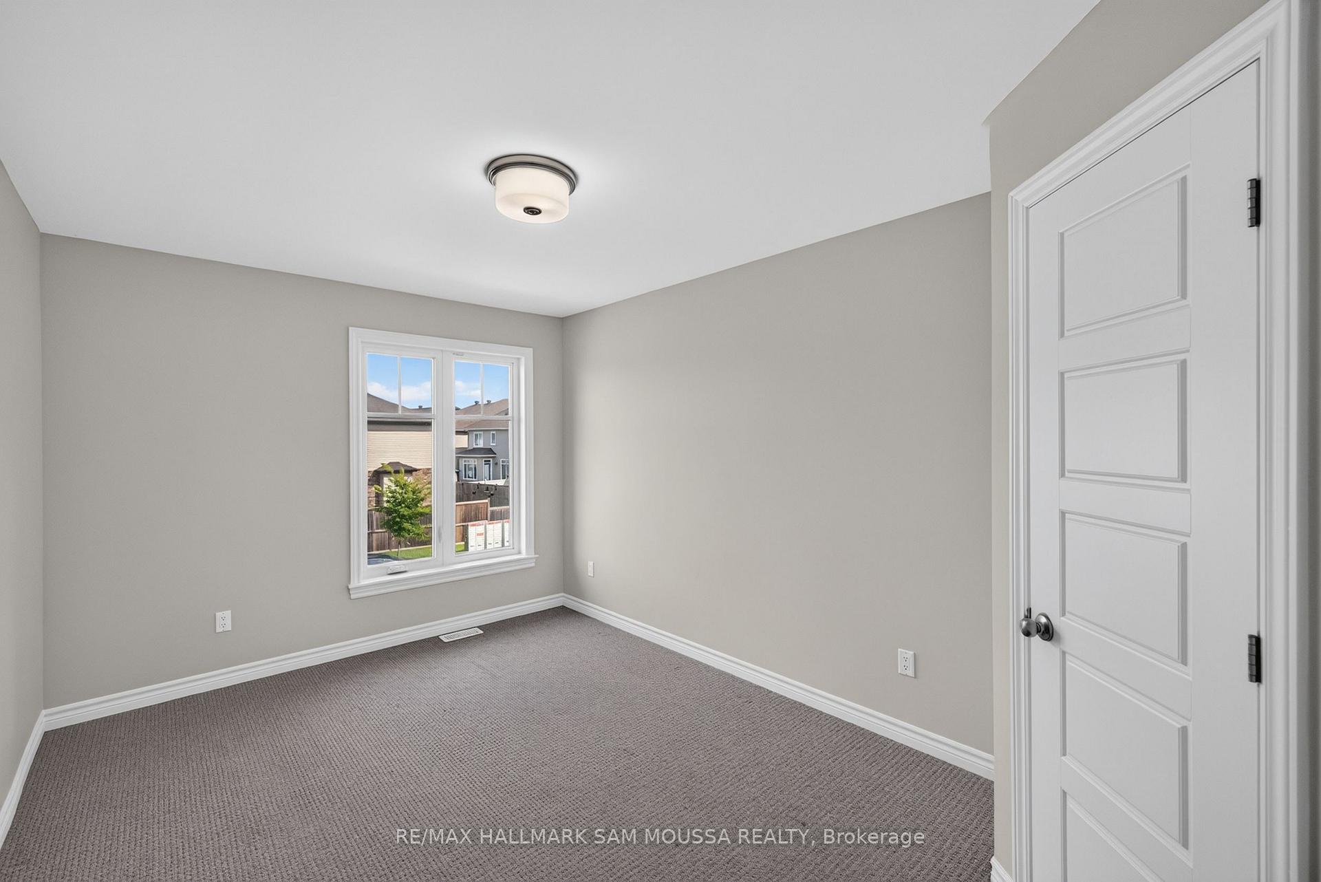 Photo 32 of 136 Lavatera Street, Ottawa, Blossom Park/Kemp Park/Findlay Creek — HOMEH