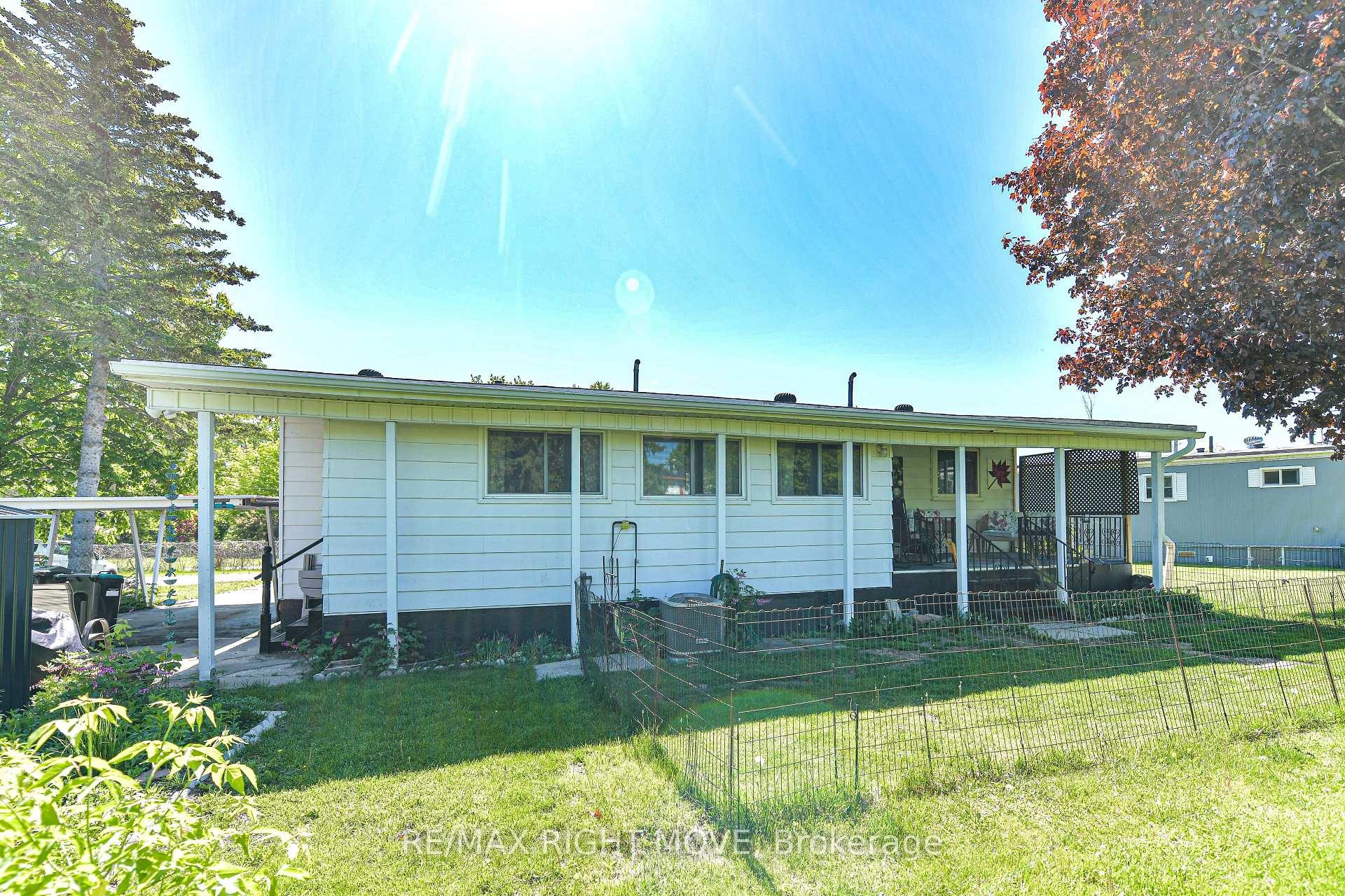 Photo 9 of 14 Muir Drive, Oro-Medonte, Rural Oro-Medonte — HOMEH