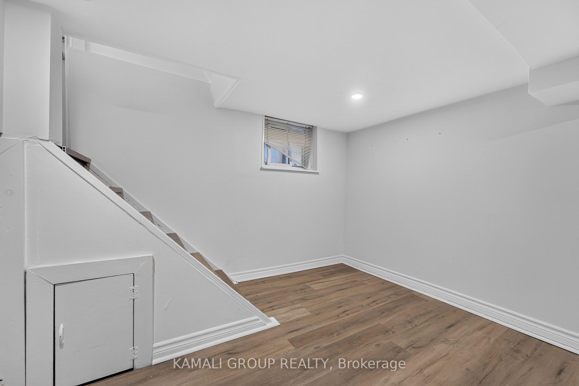 Photo 22 of 19 Belle Ayre Boulevard, Toronto, Mount Pleasant East — HOMEH