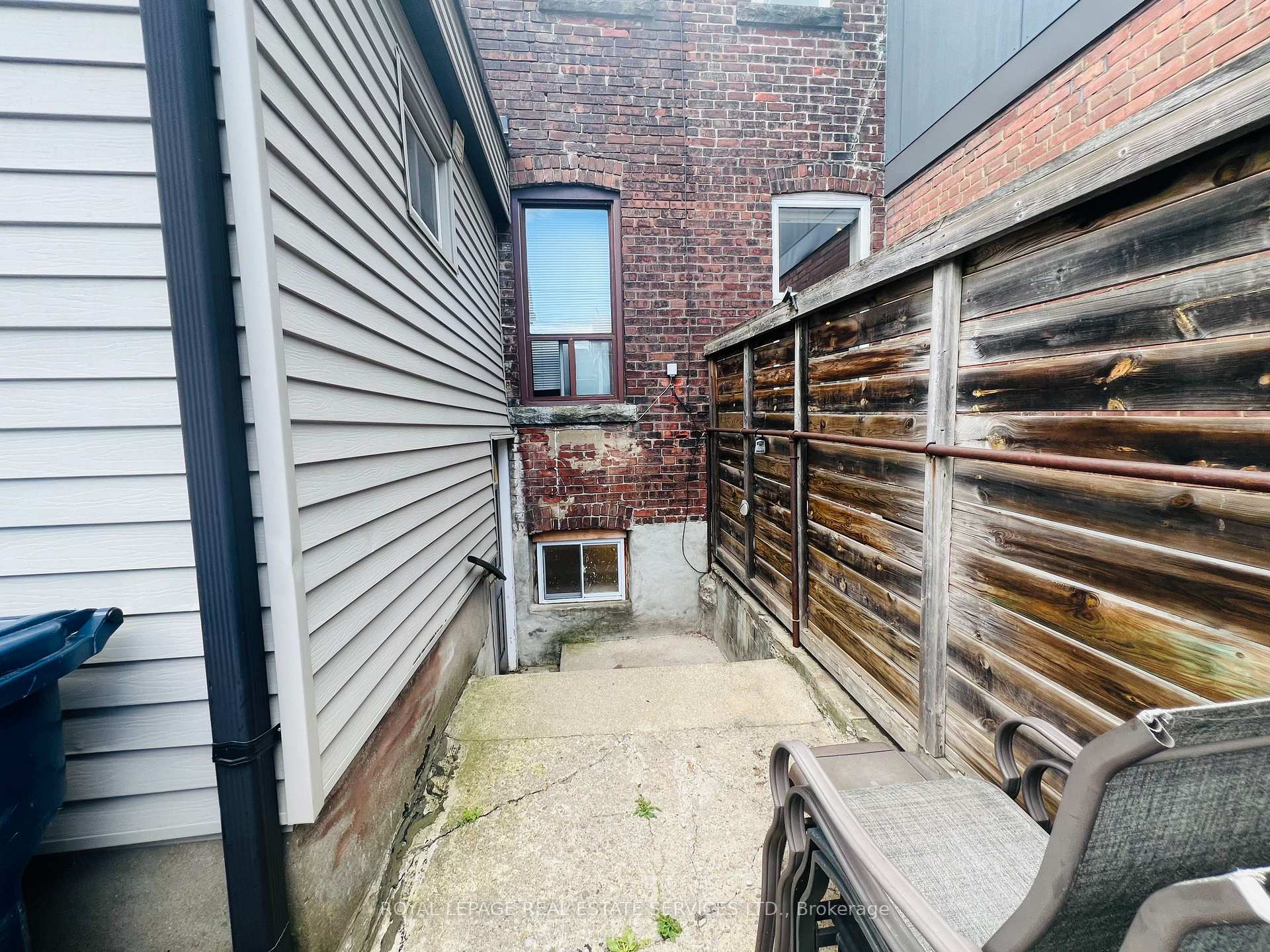 Photo 18 of Unit Lower, 263 Grace Street, Toronto, Palmerston-Little Italy — HOMEH