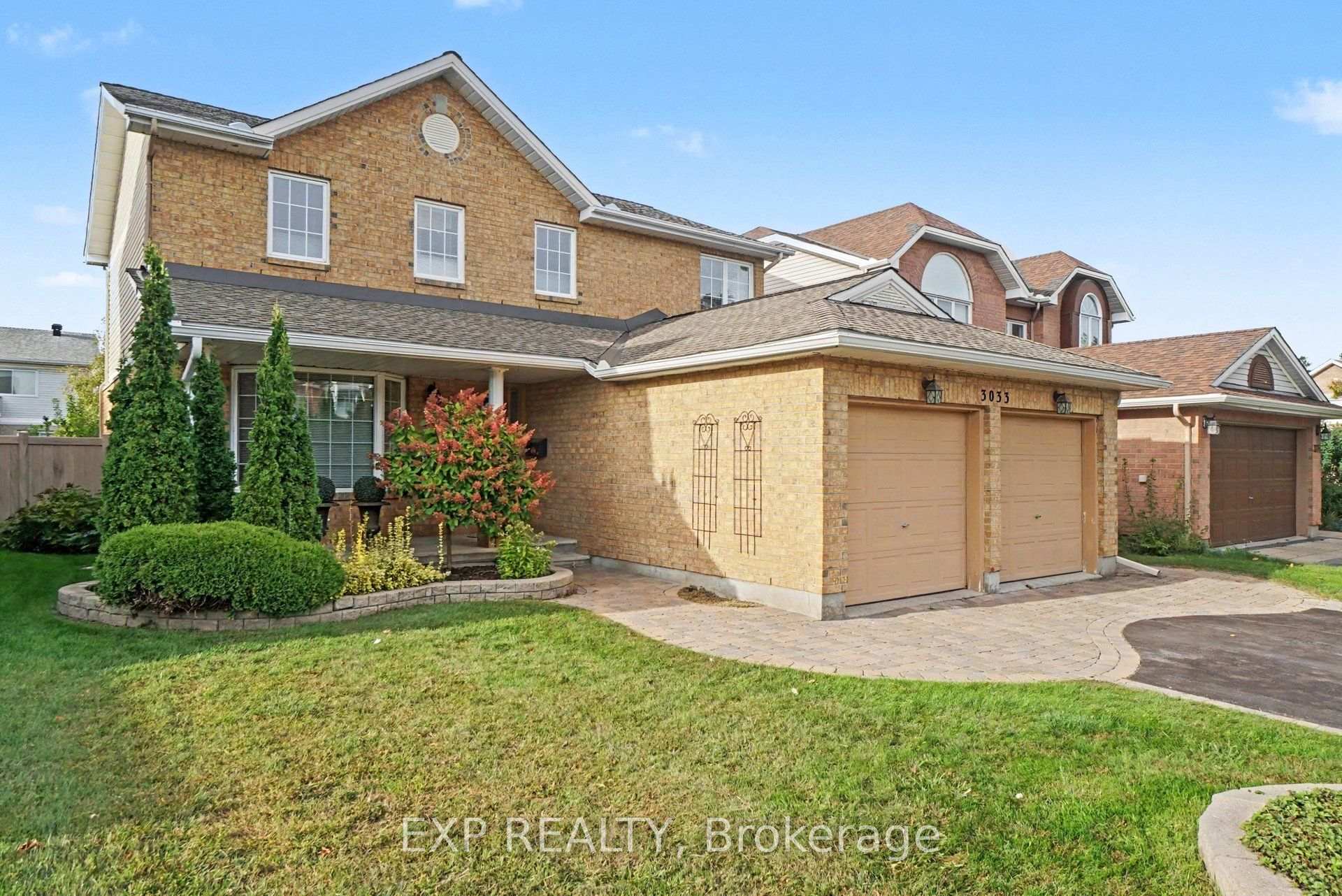 Photo 2 of 3033 Sable Ridge Drive, Ottawa, Upper Hunt Club — HOMEH