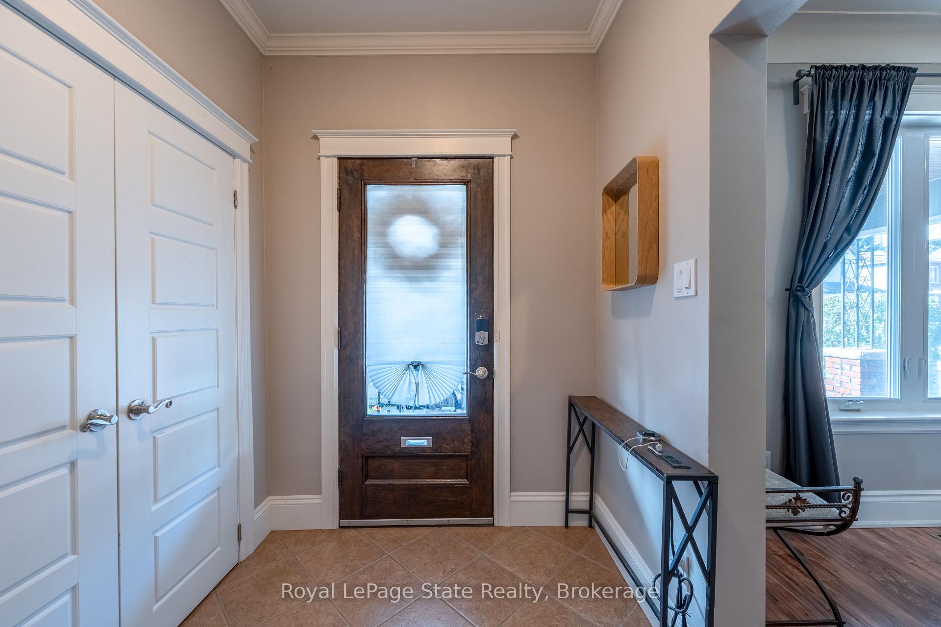 Photo 4 of 691 Wilson Street, Hamilton, Gibson — HOMEH