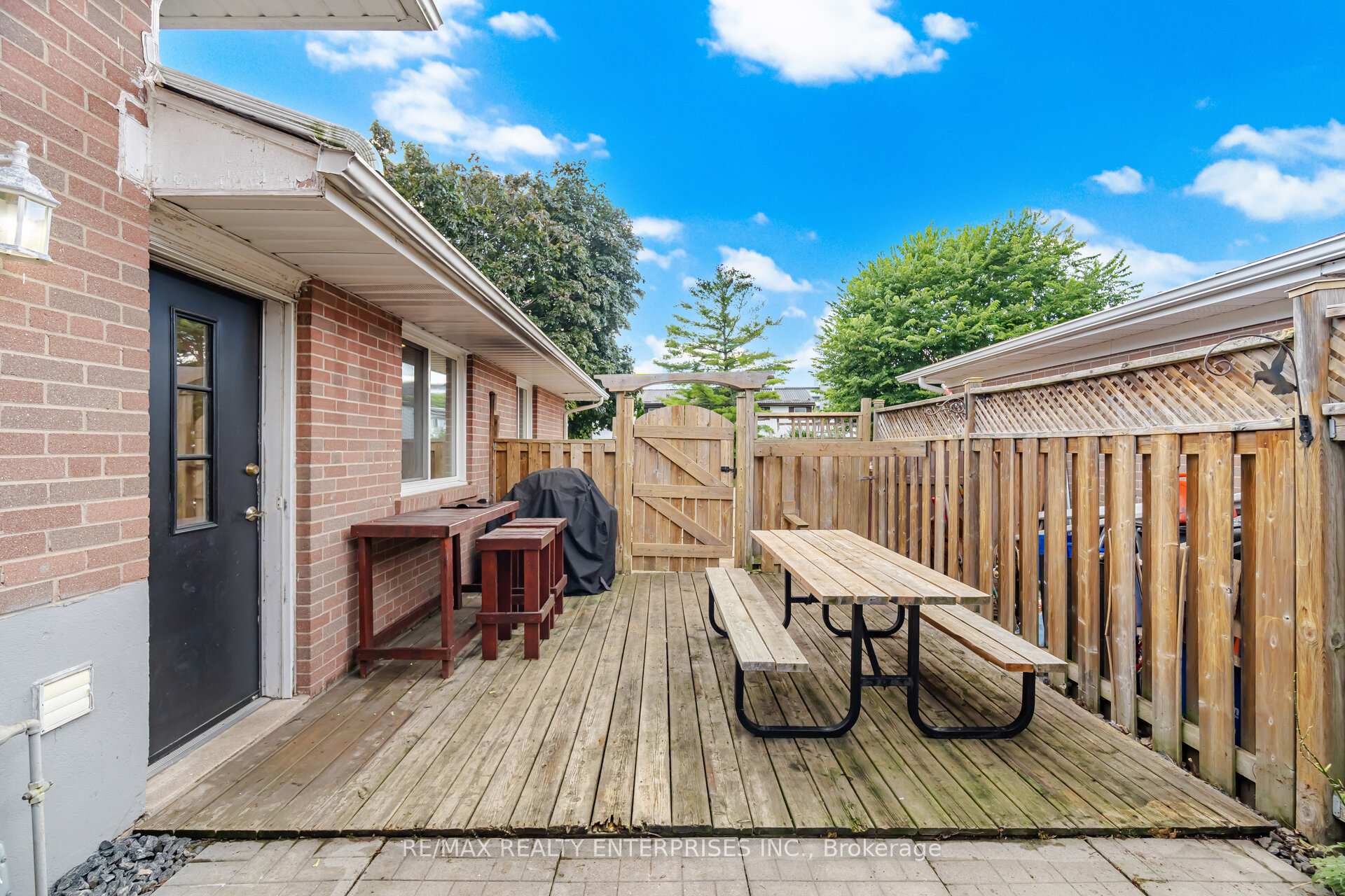 Photo 22 of 1310 Redbank Crescent, Oakville, College Park — HOMEH