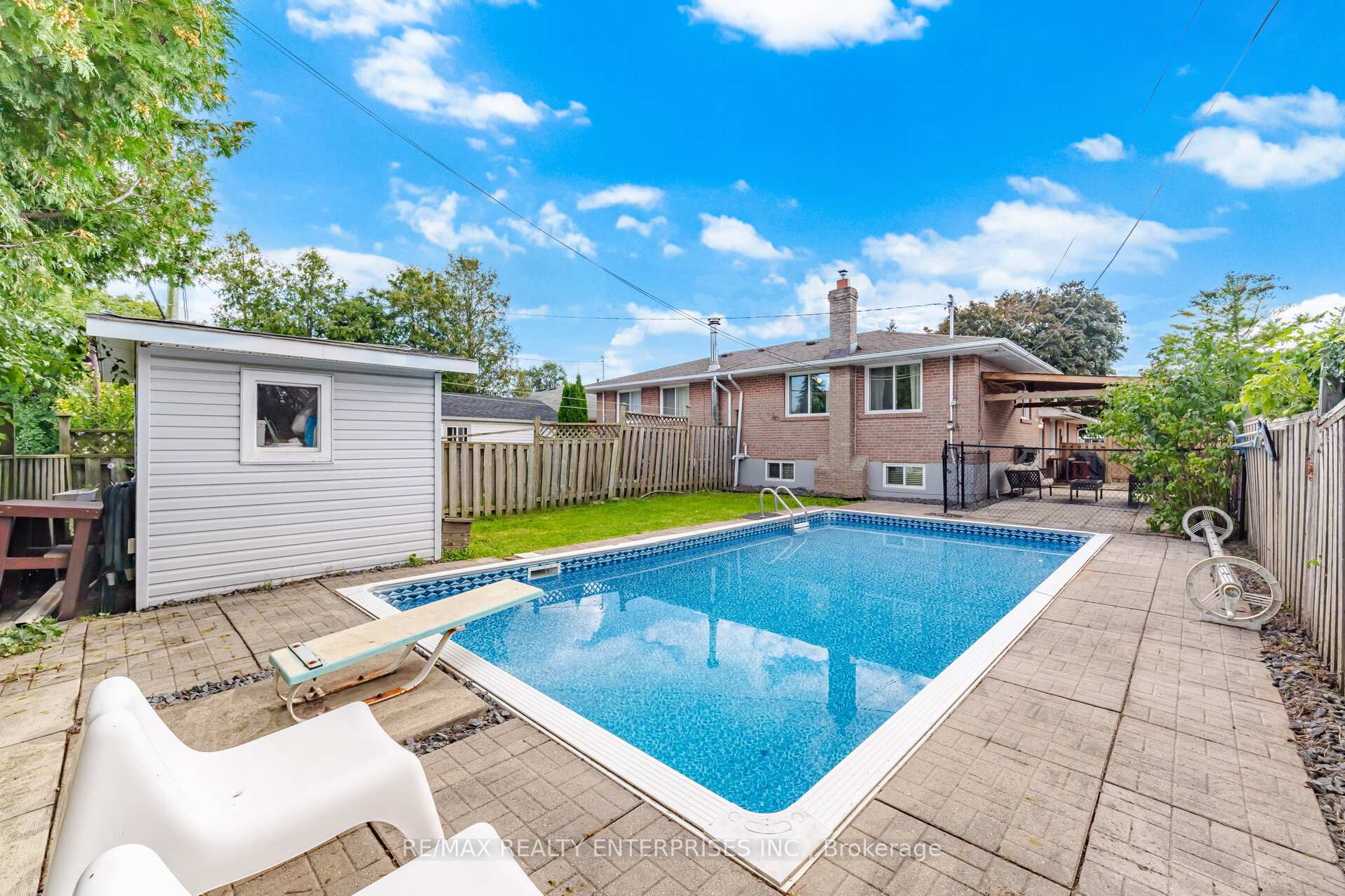 Photo 25 of 1310 Redbank Crescent, Oakville, College Park — HOMEH