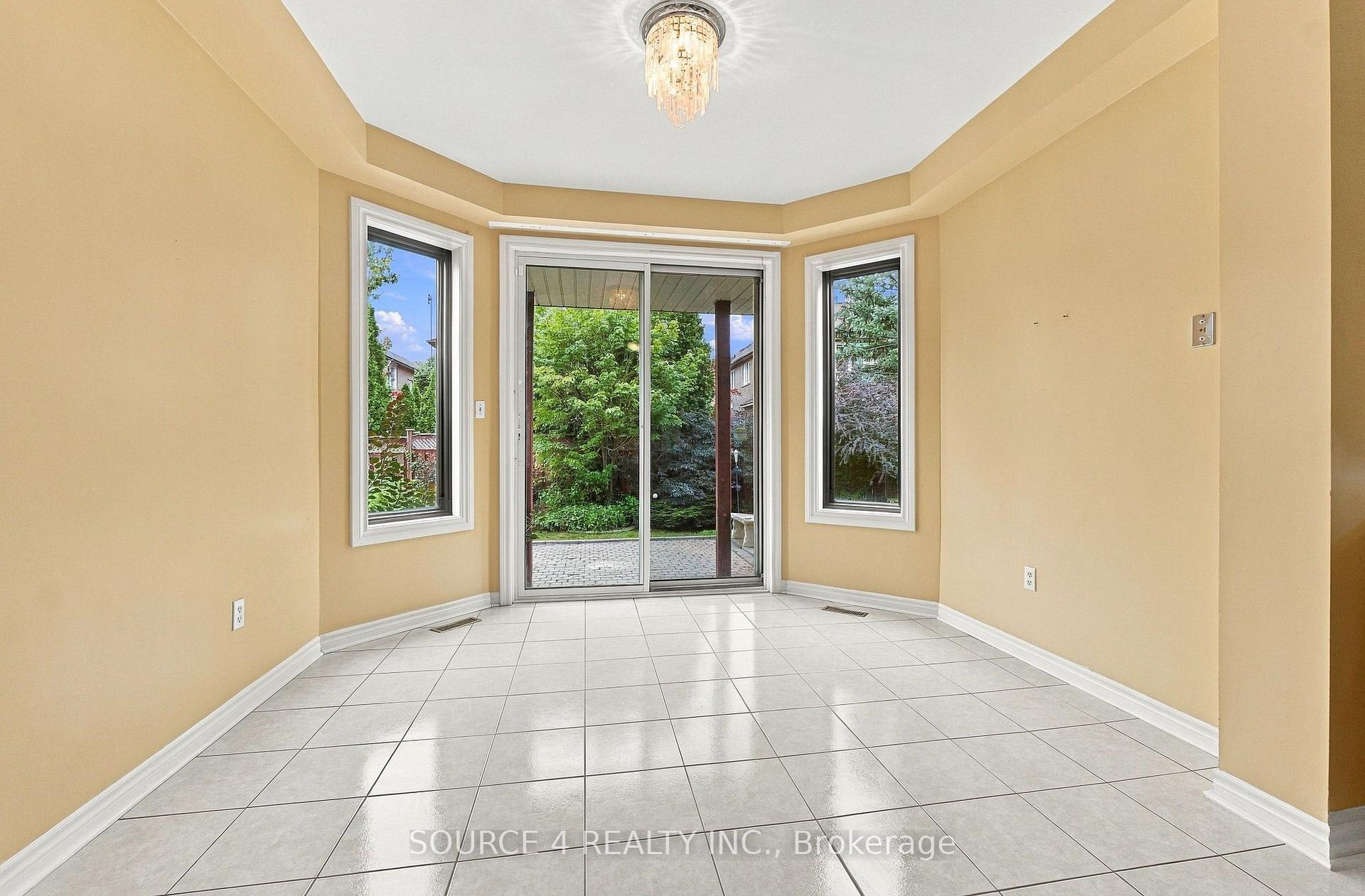 Photo 14 of 1805 Glenvista Drive, Oakville, Wedgewood Creek — HOMEH