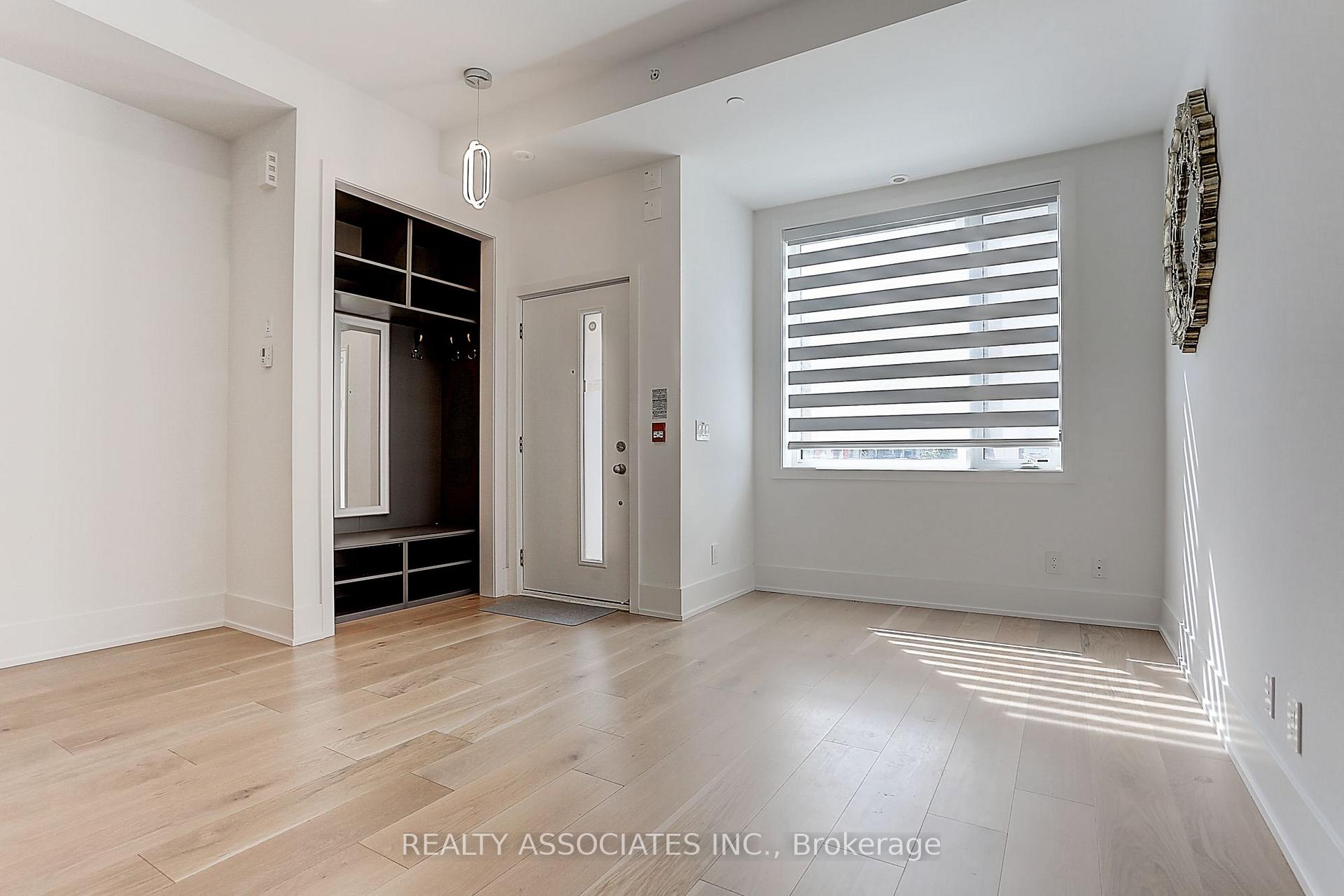 Photo 6 of Unit TH3, 270 Davenport Road, Toronto, The Annex — HOMEH
